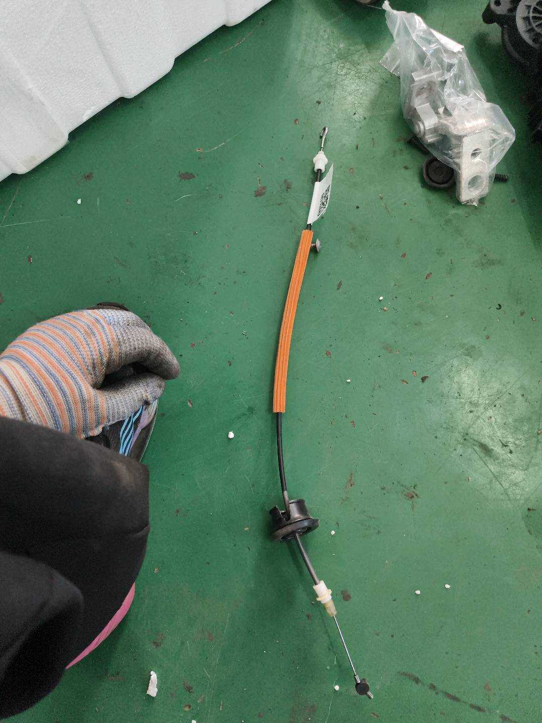 8E0839085B Rear Door Inner Handle Cable, Left