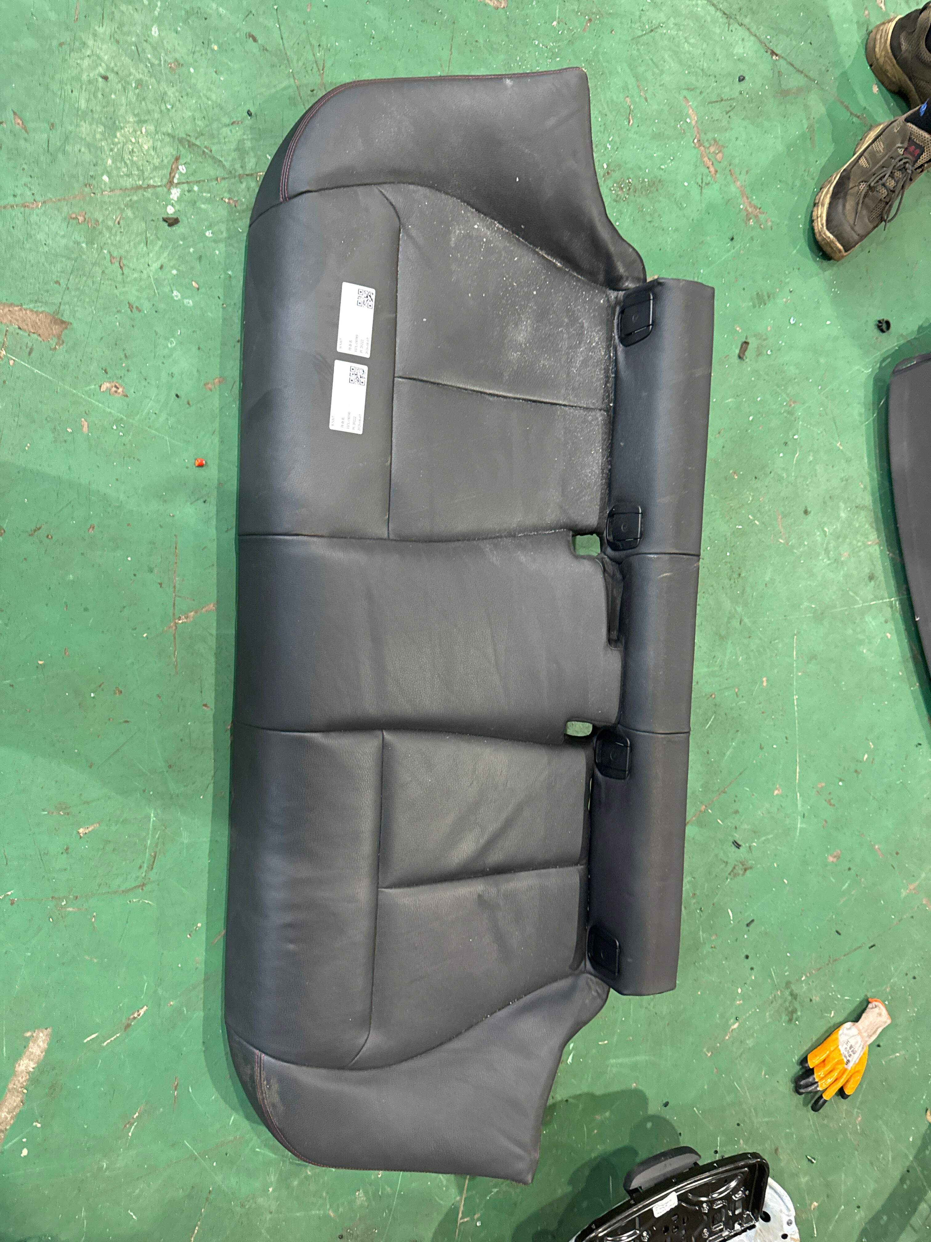 52207309690 Rear Seat Base Cover