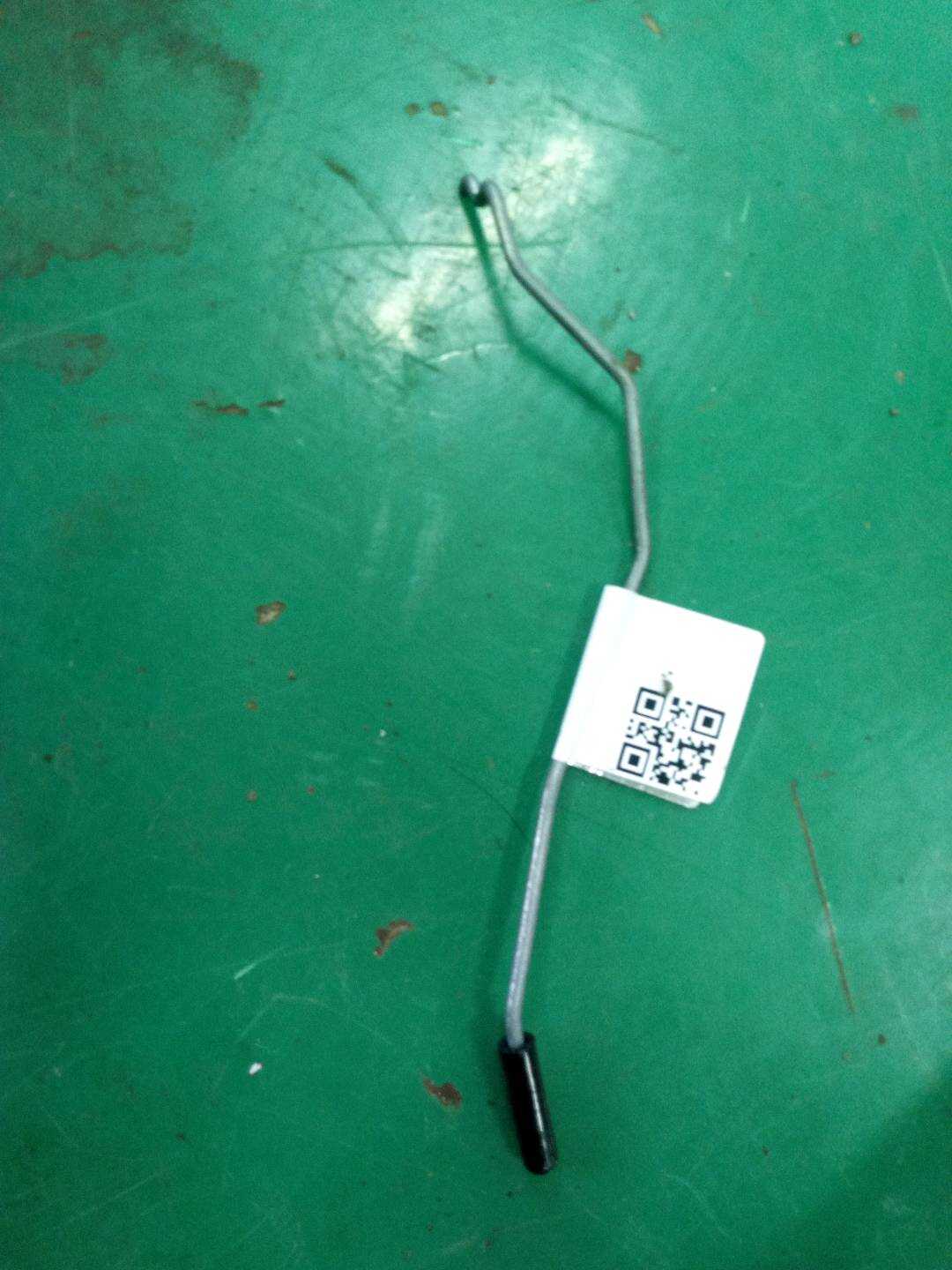 51217339466 前门锁止杆(右)