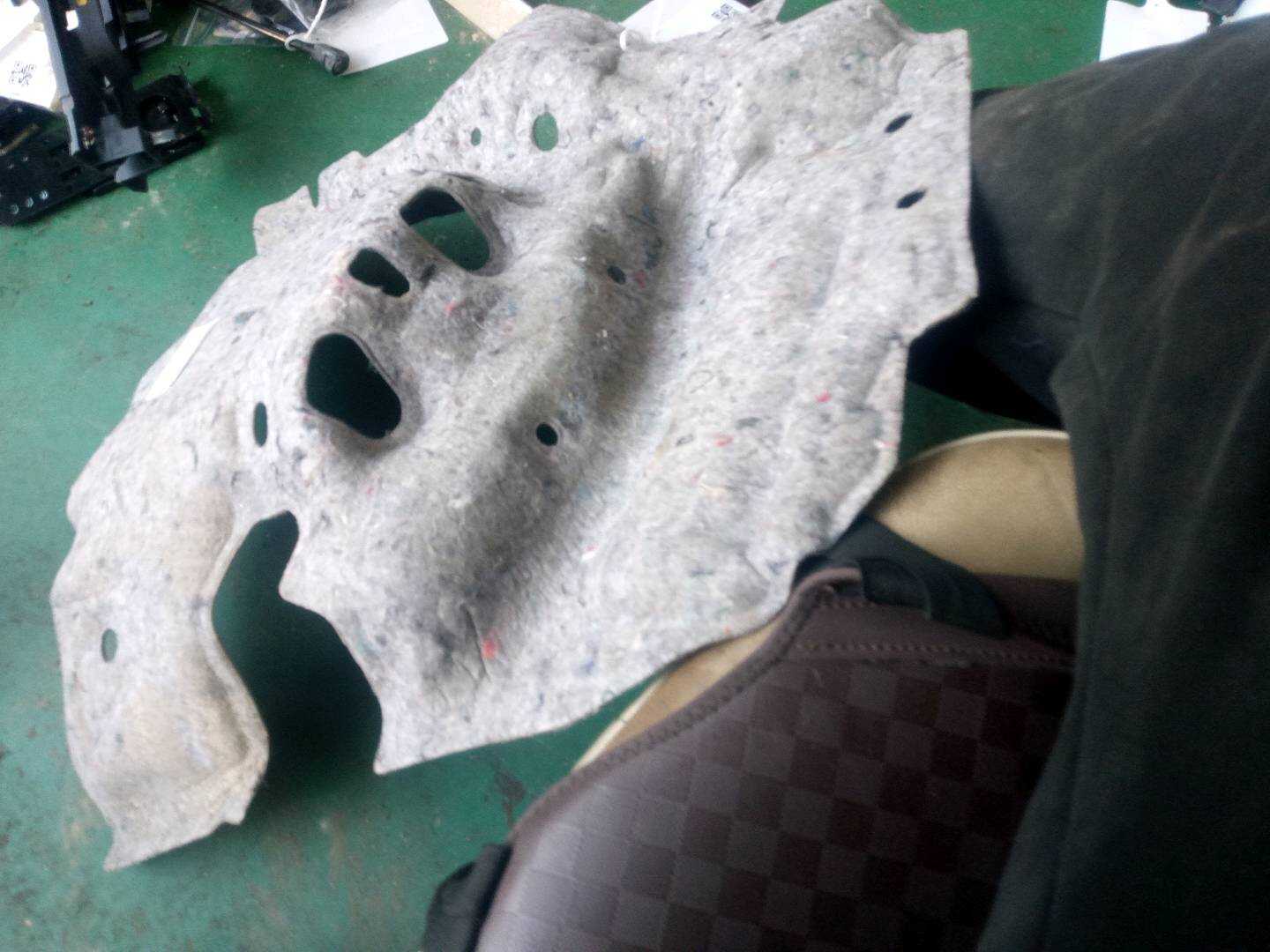 A1766820300 减震装置