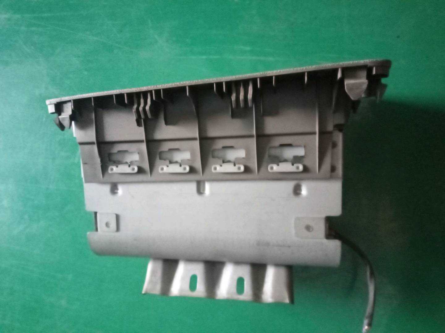 15832359 副驾驶员安全气囊