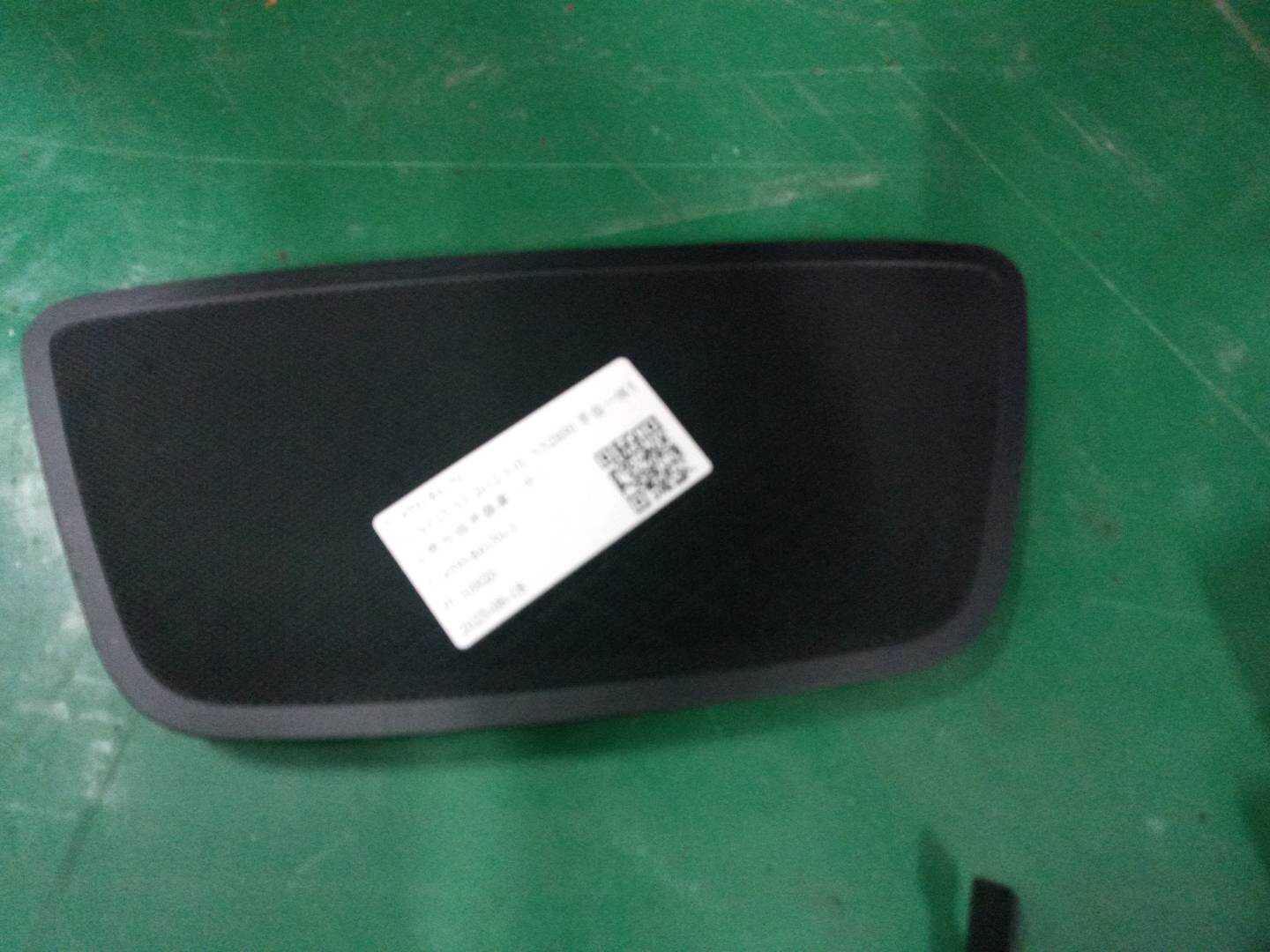 51459184150 仪表台扬声器罩(中)