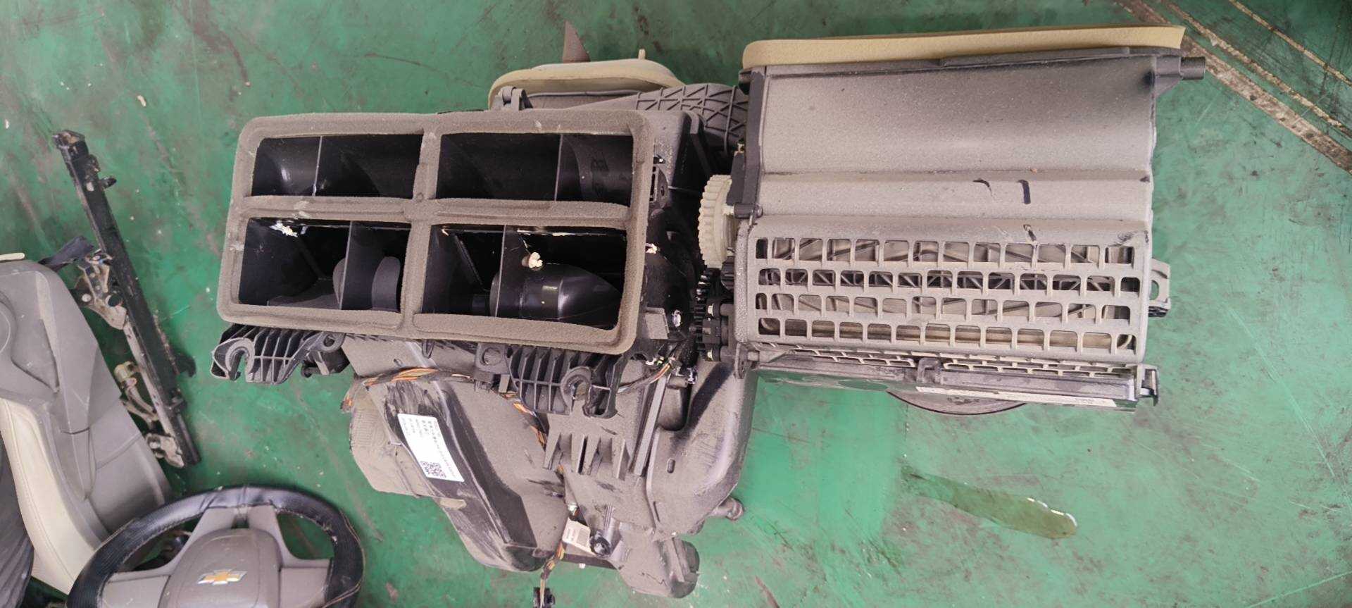 90921749 Evaporator Core