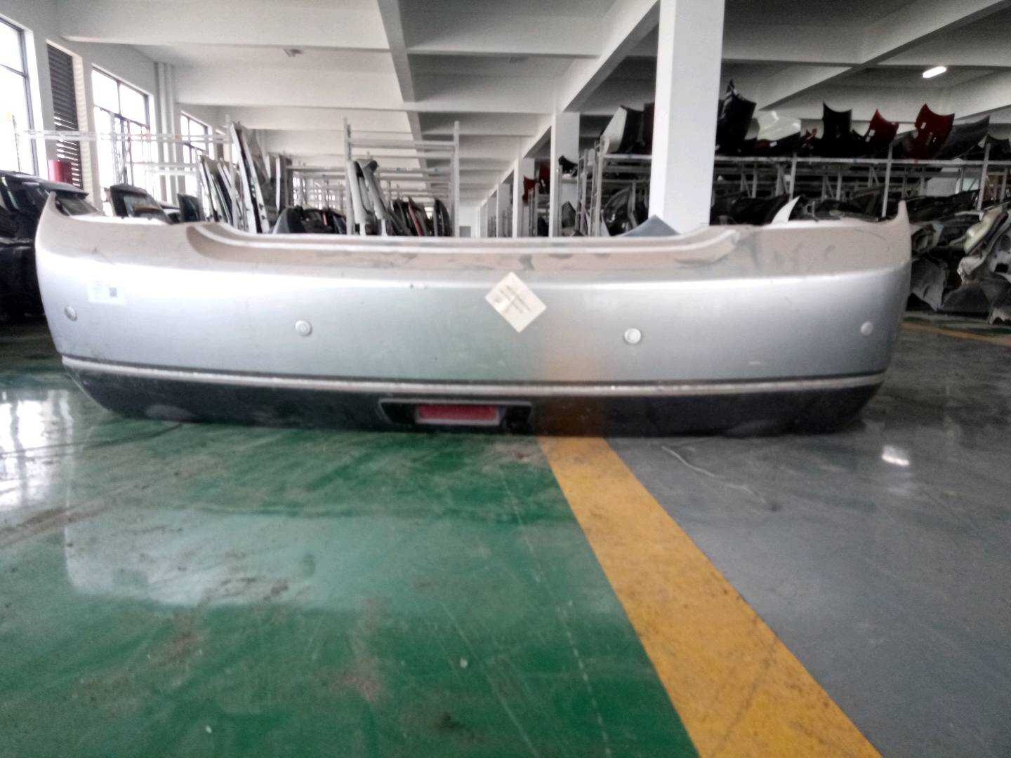 850229W240 后保险杠皮