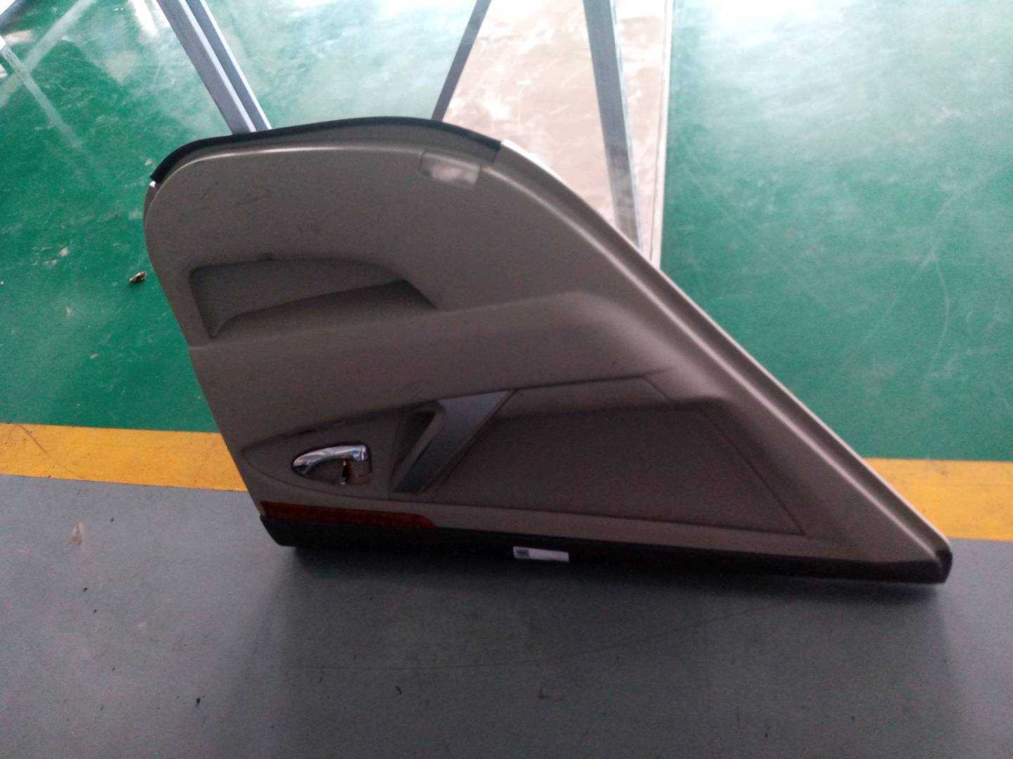 6764006611E1 后门内饰板(左)