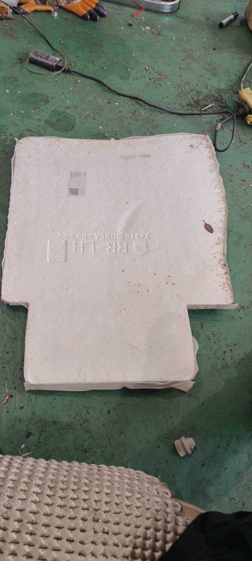 749793DB0A 地板地毯(左后)