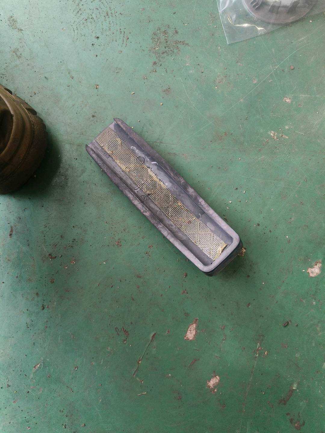 95542321000 油门踏板胶