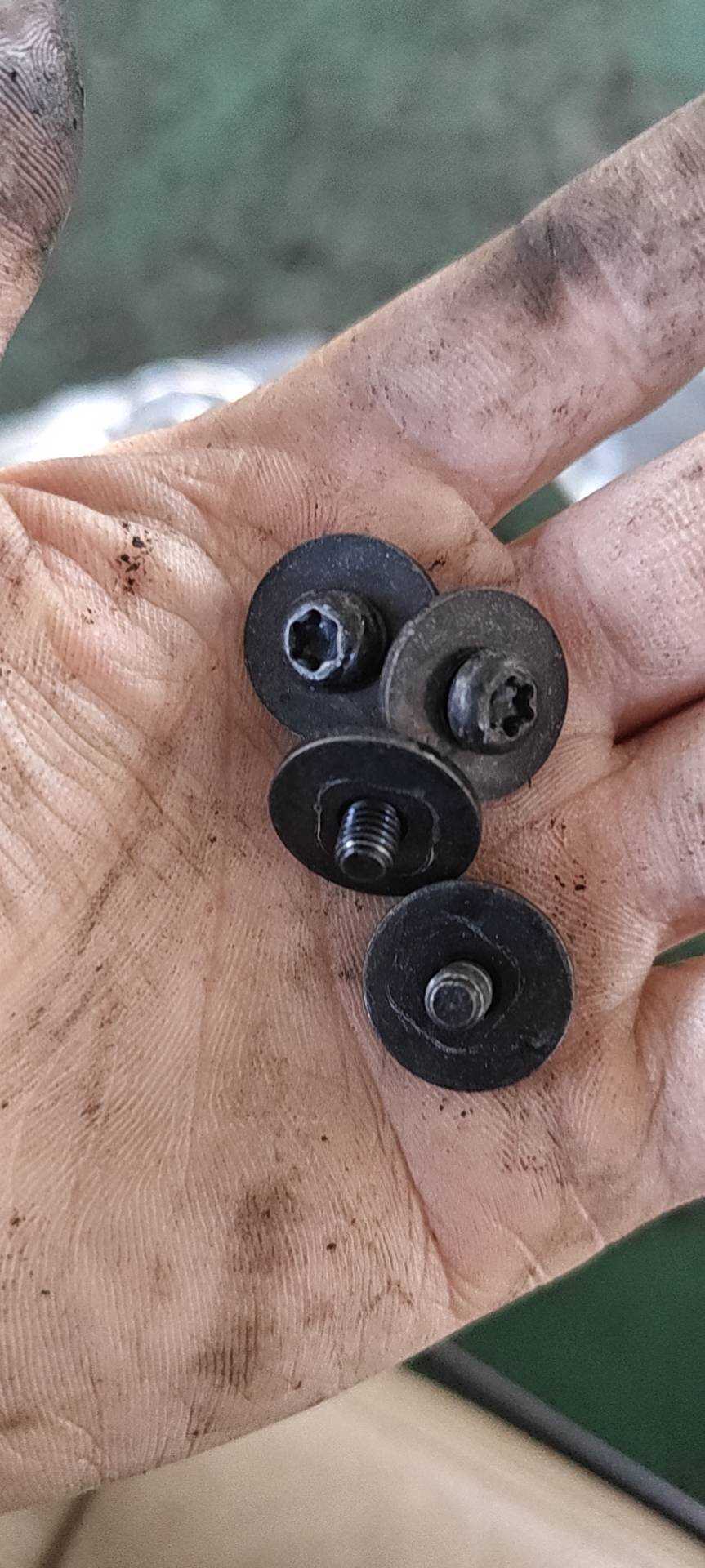 90148C0002 Sunroof Screw