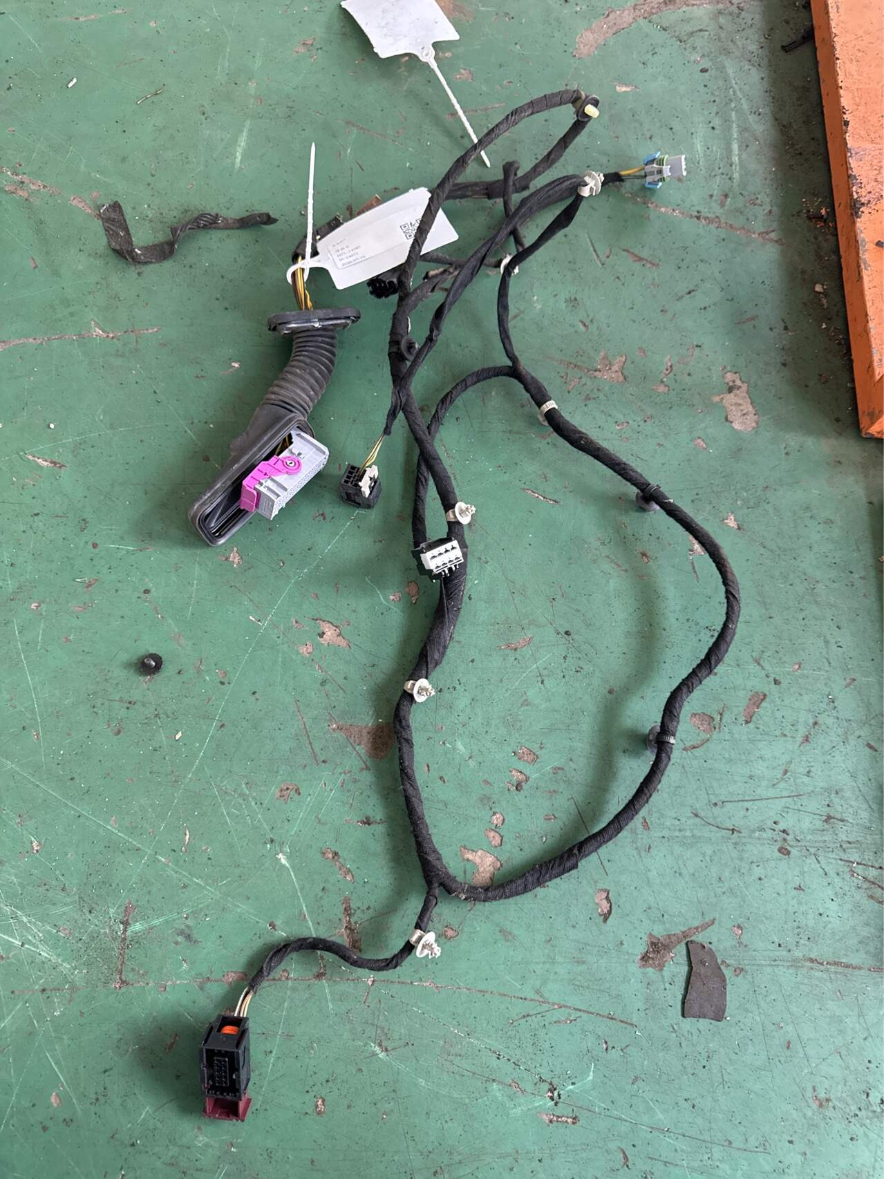 95488323 Front Door Wiring Harness, Right