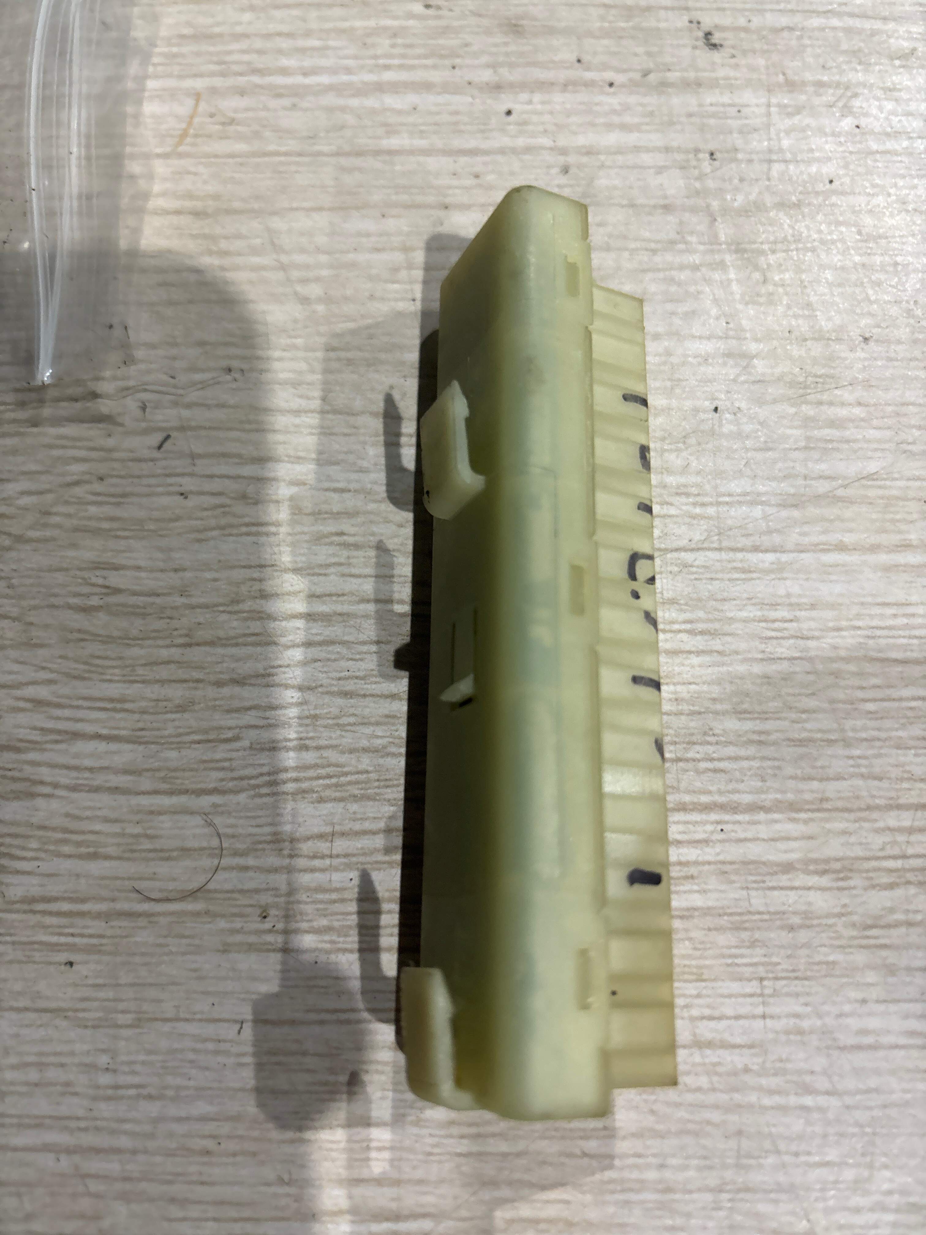 A0045468040 分配器