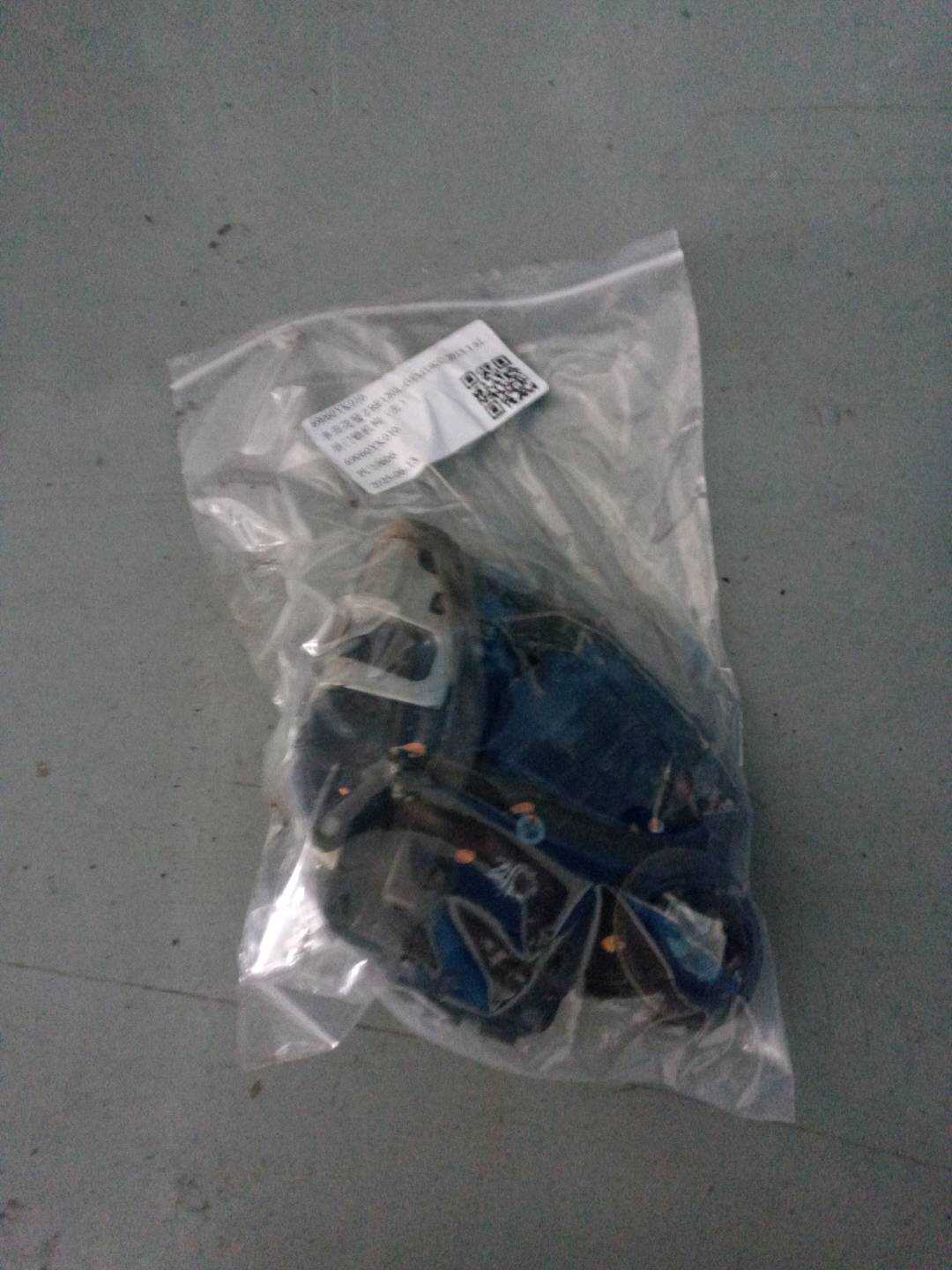 69060YK010 后门锁机构(左)