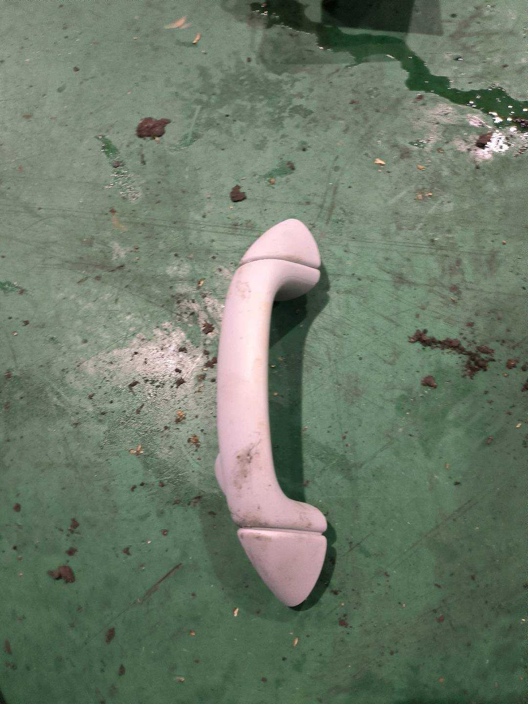 51442753142 车顶扶手