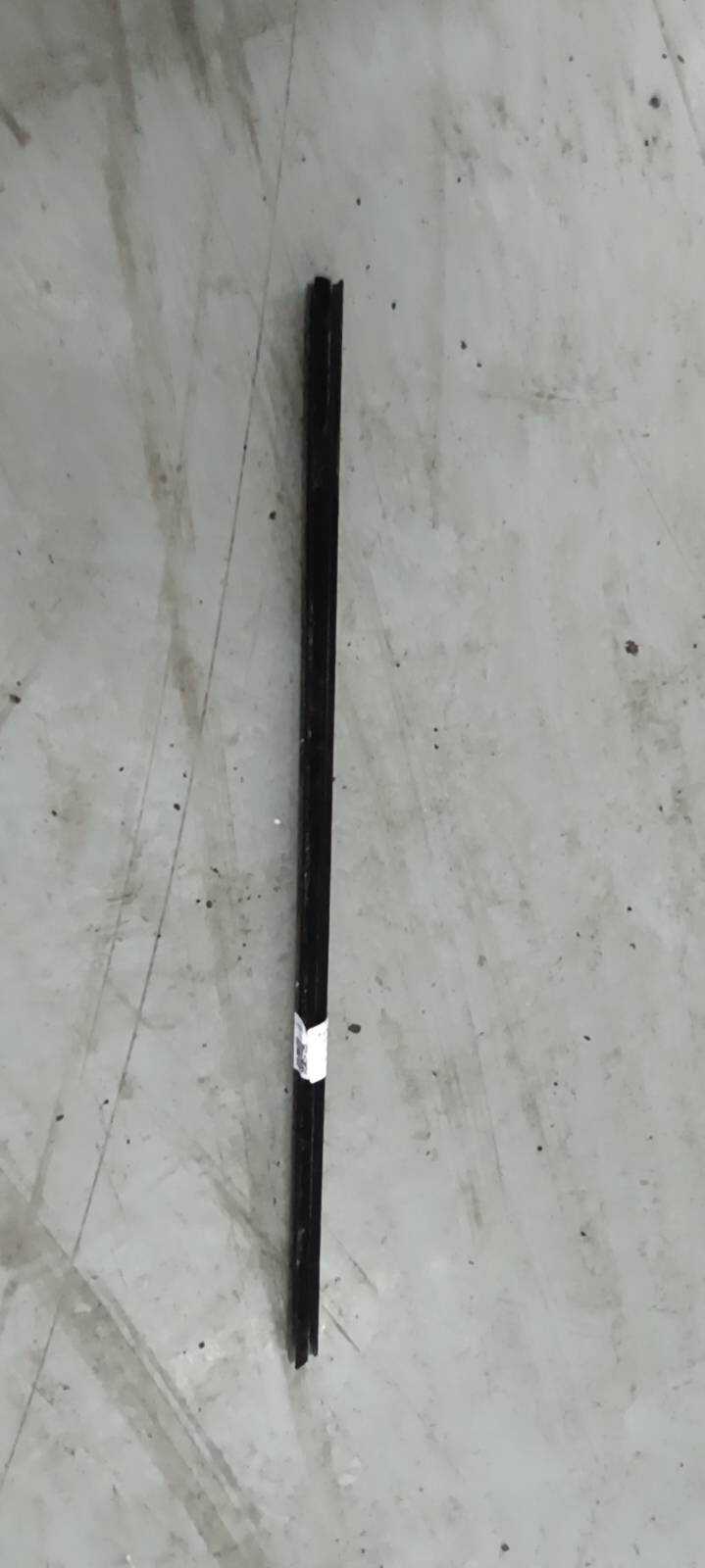 10273267 后门玻璃压条（右内）