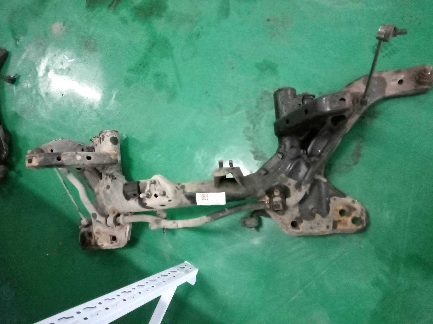 FA033480XM1 Subframe Crossmember