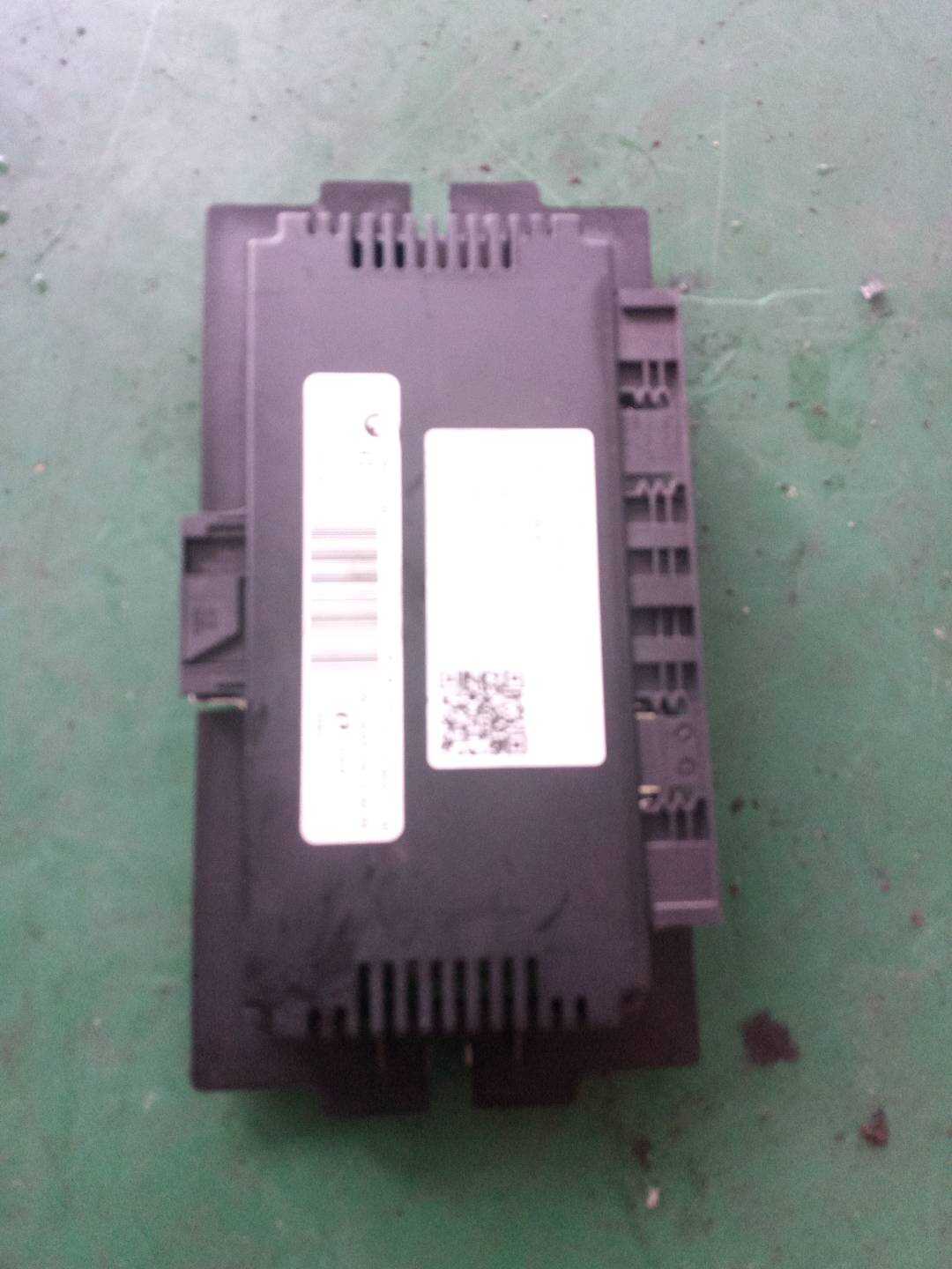 61356827063 脚部空间电脑