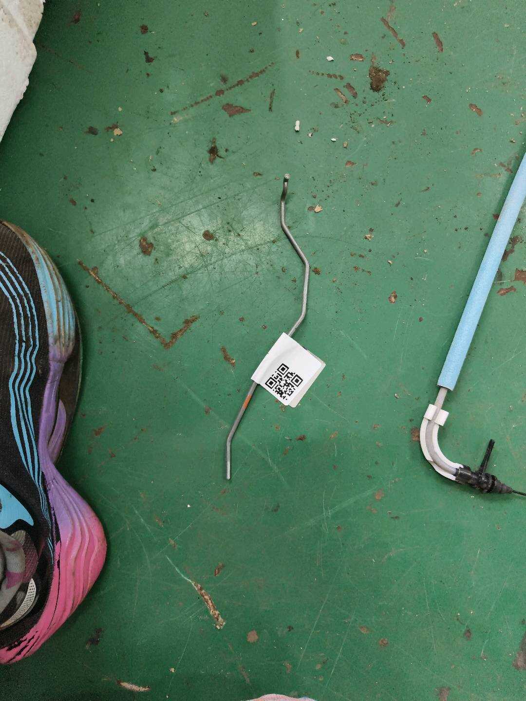 51217339465 Front Door Lock Rod, Left