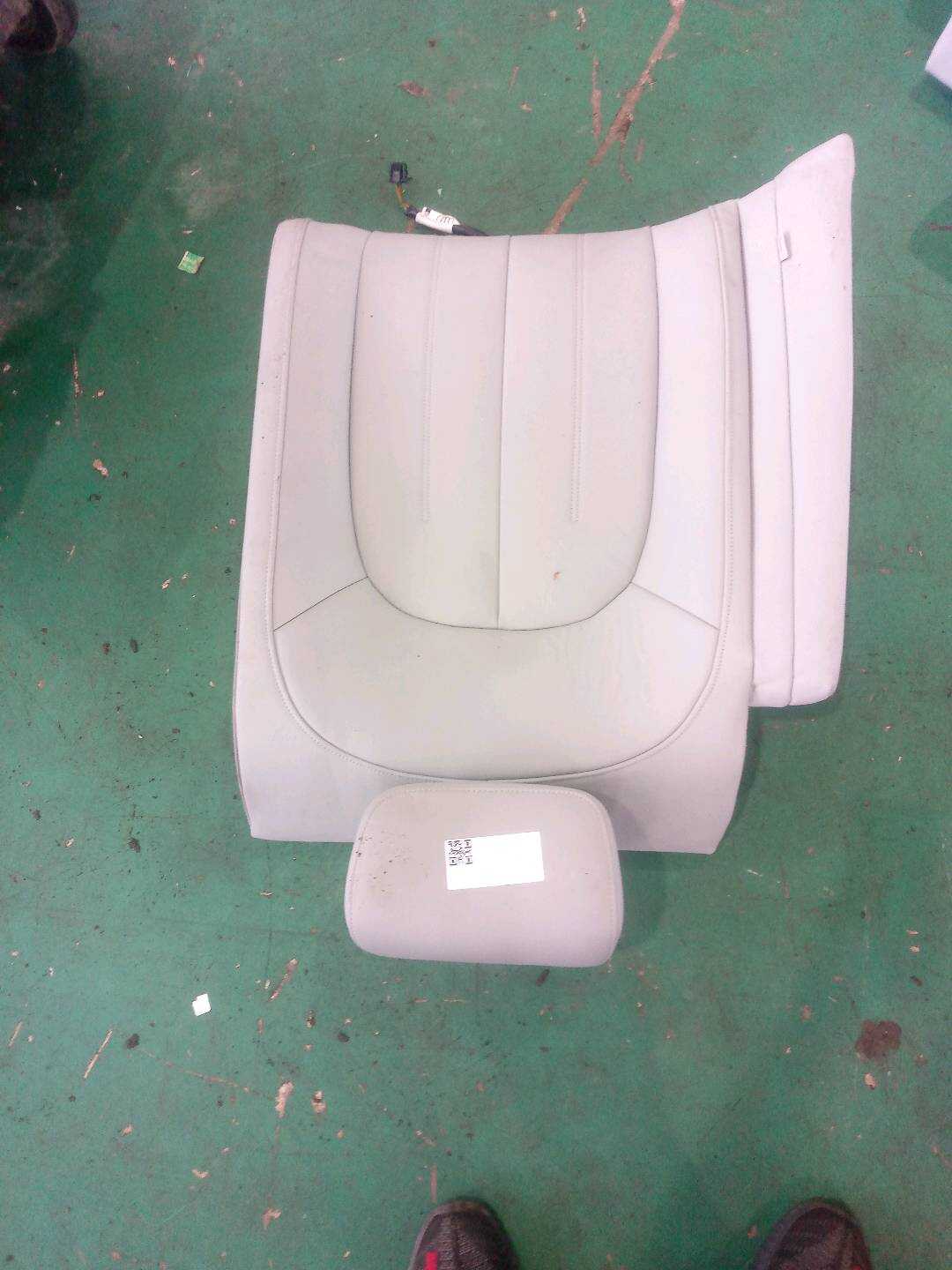 L4GD885046 Rear Seat Backrest, Right