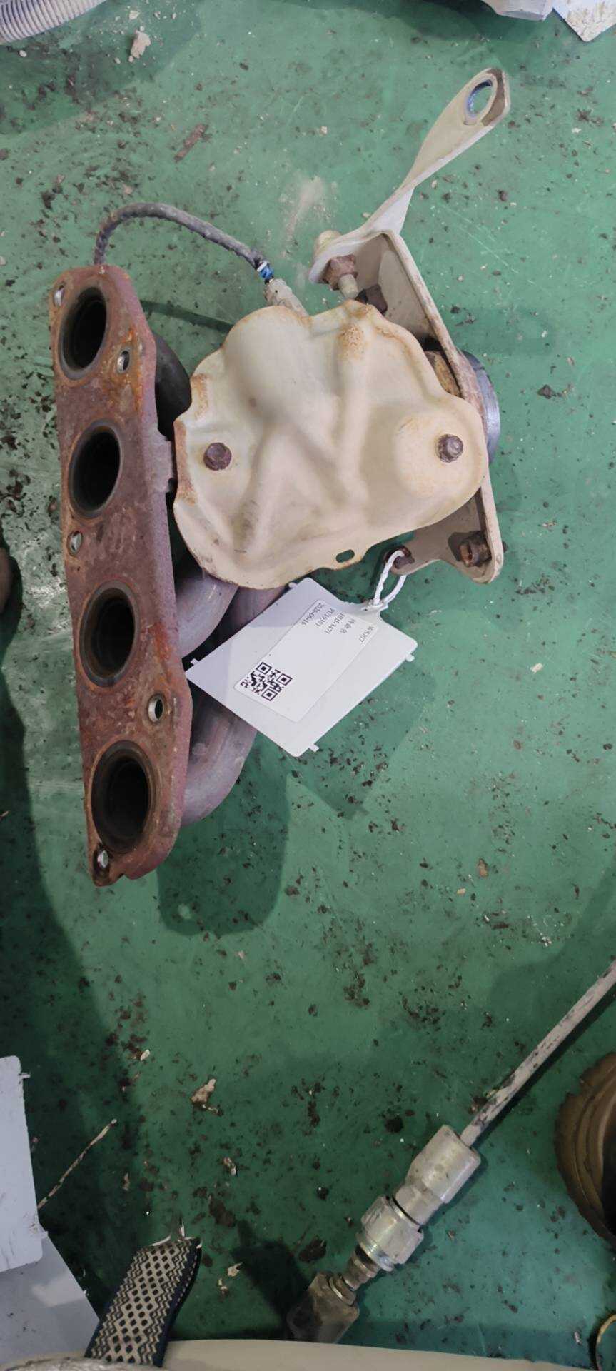 140C23AA1A 排气歧管