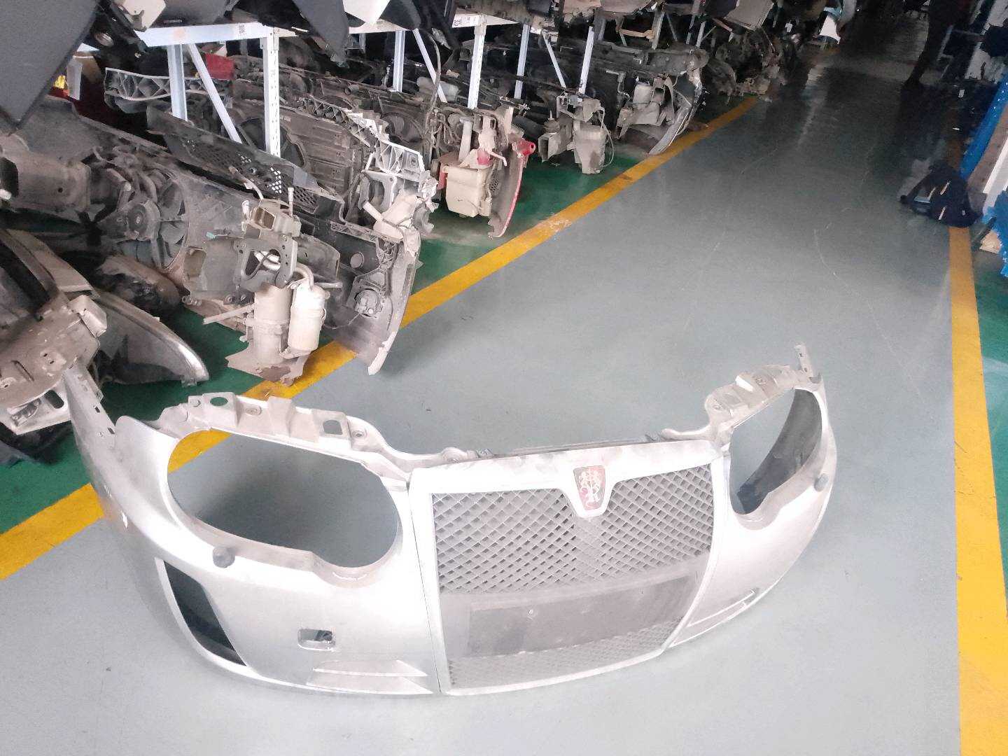 10108794QZ Front Bumper Assembly