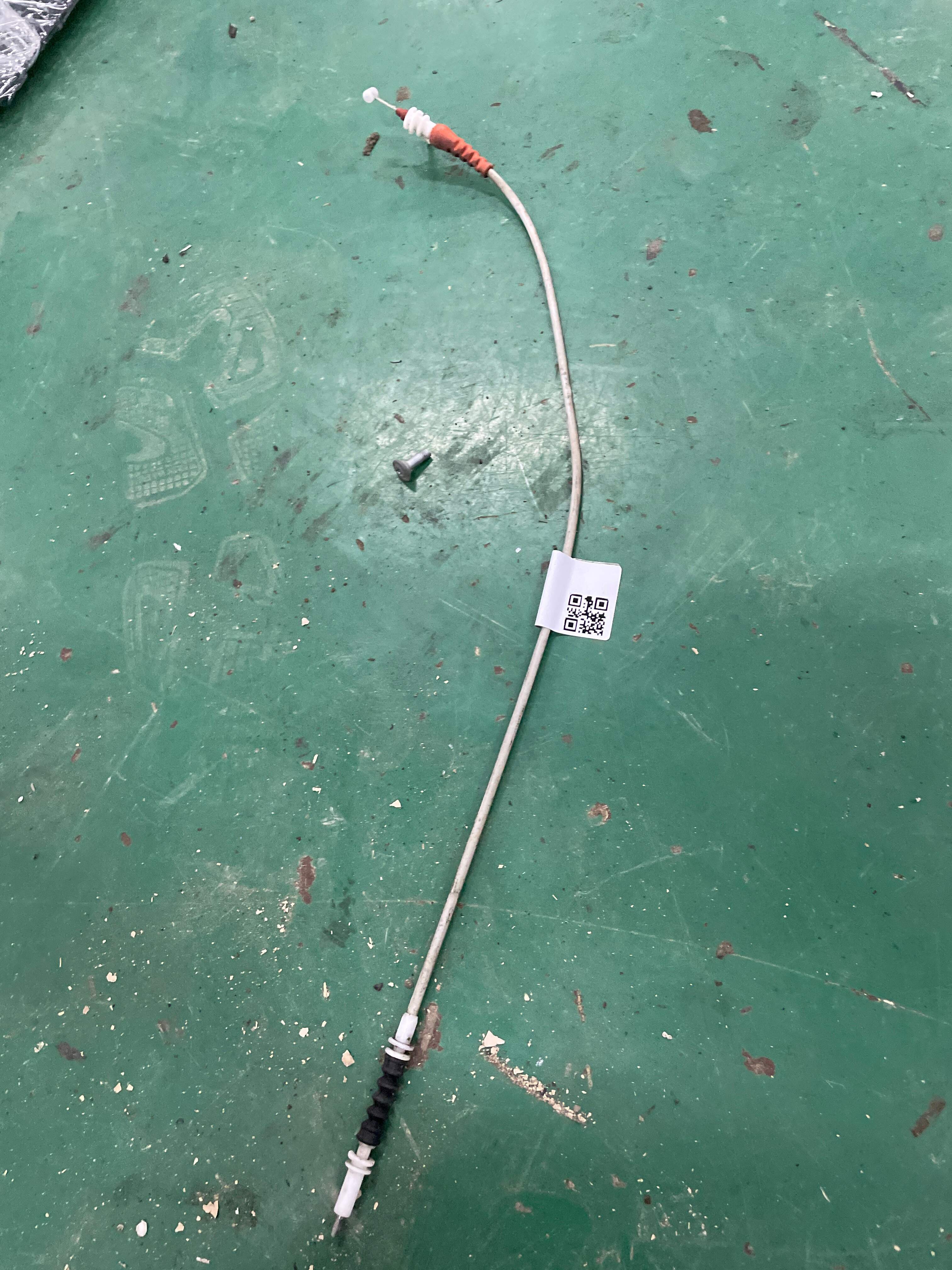 51227291413 后门外拉手拉线（右）