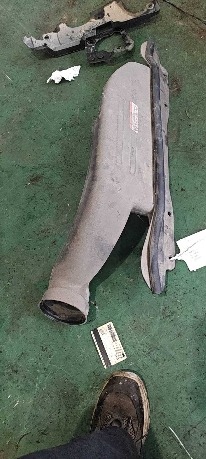 282102M100 空气滤清器进气管