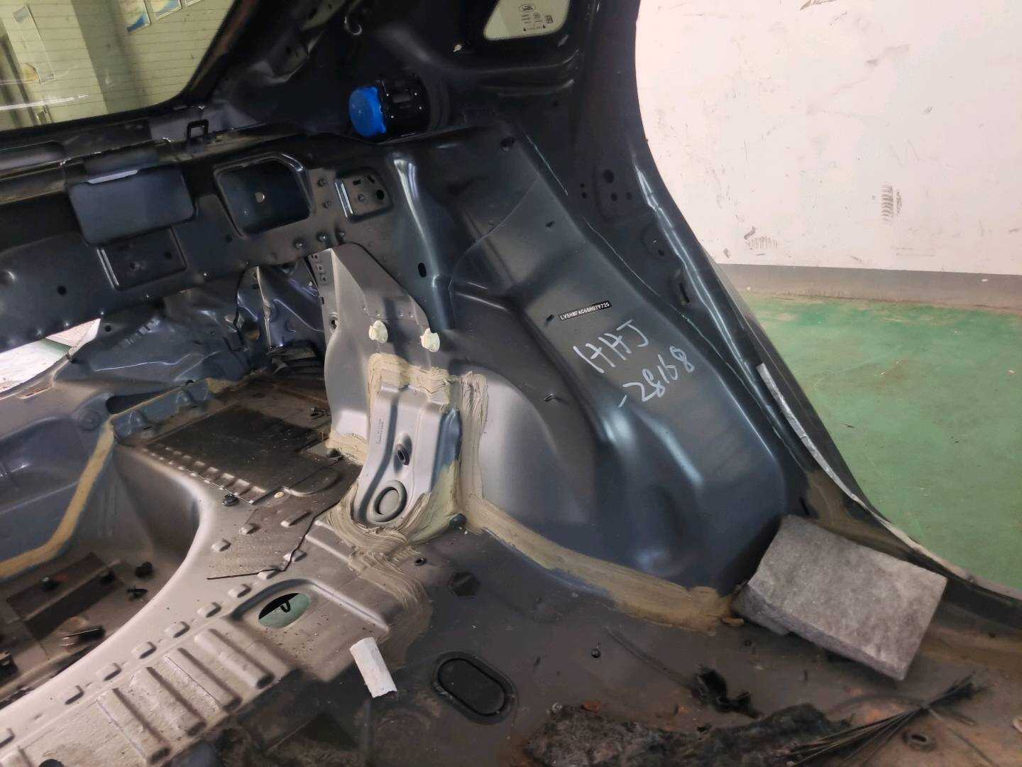 G3GBF27835AC 后轮罩内板（左）