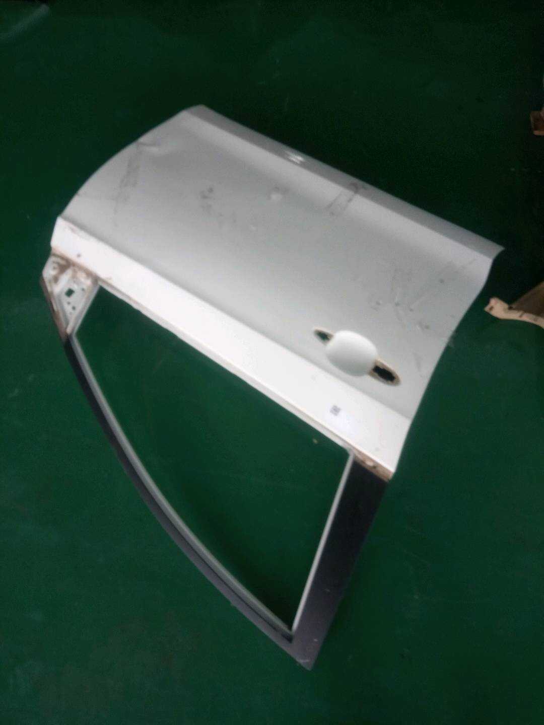 26235325 前门壳（右）
