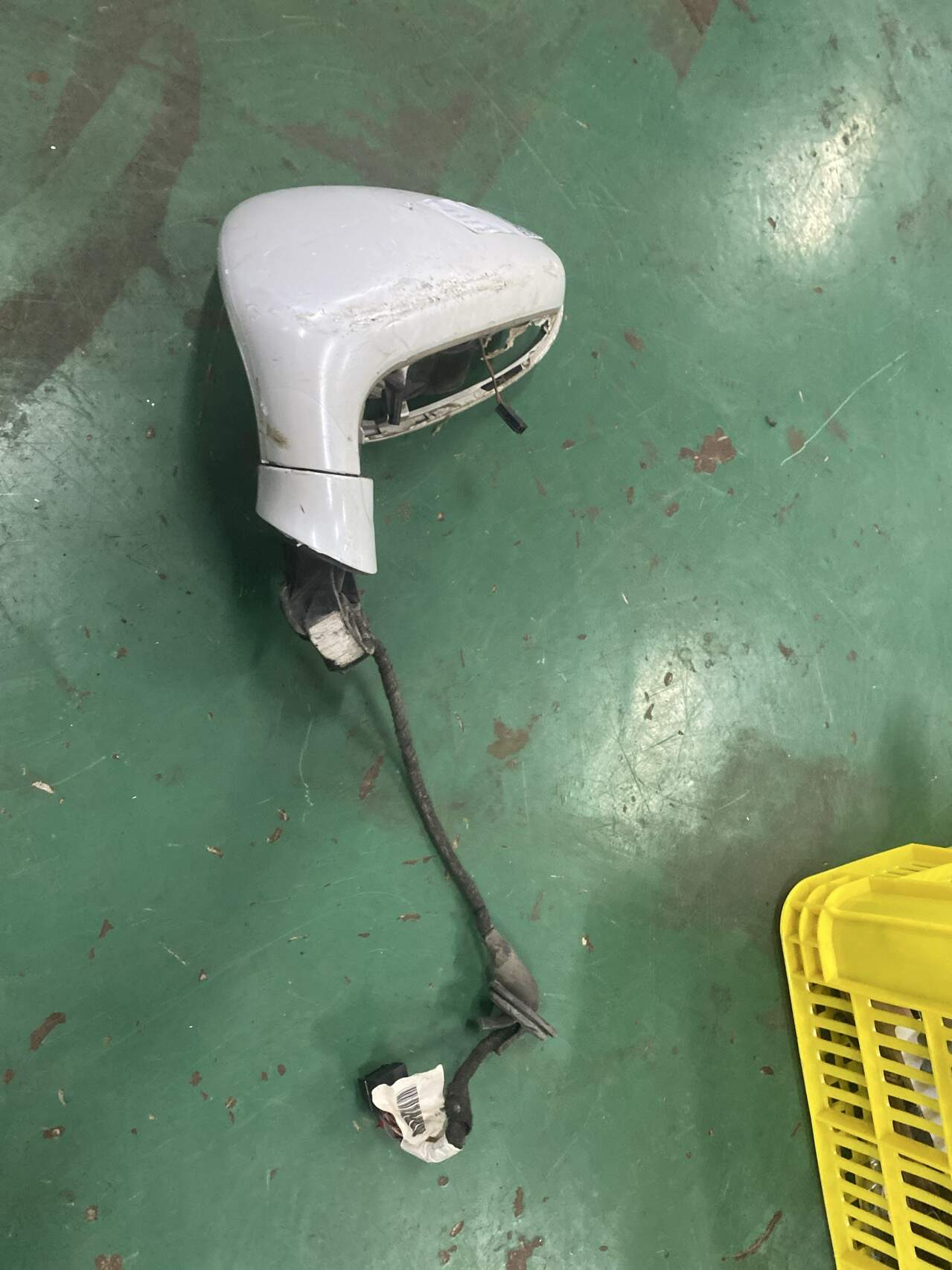97073161900 倒车镜壳(左)