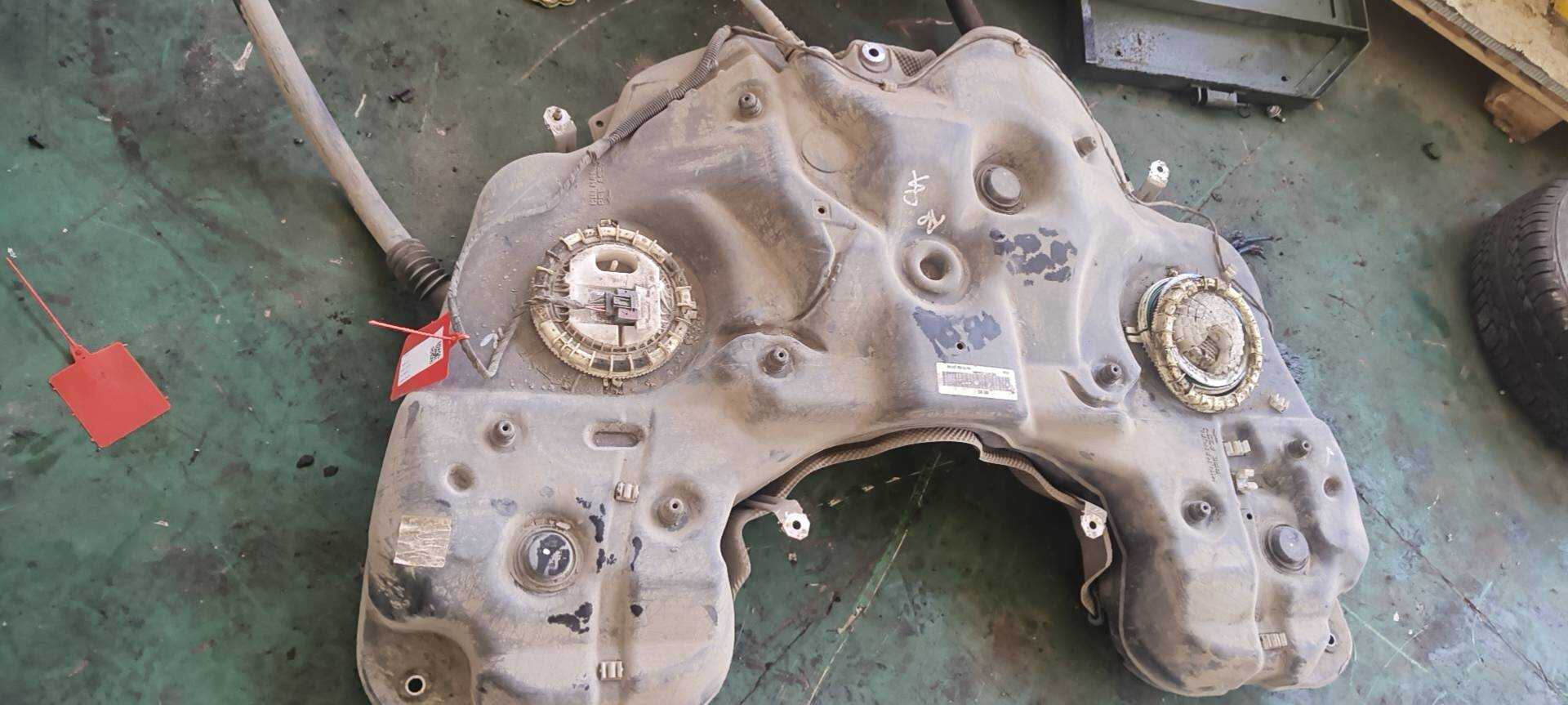 A1644702194 Fuel Tank Assembly