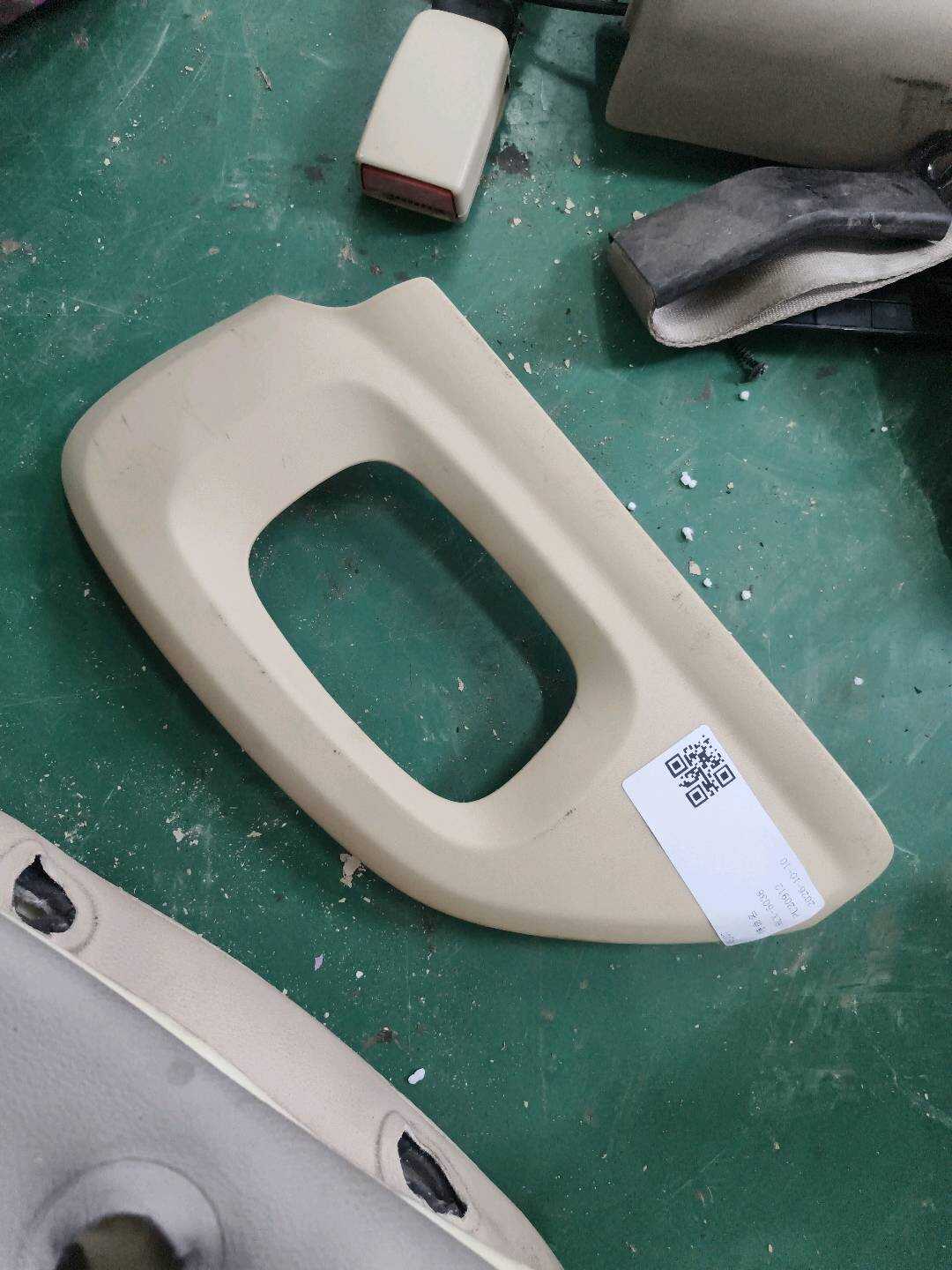 C2C36062SEL 副驾驶员座椅调节开关饰盖