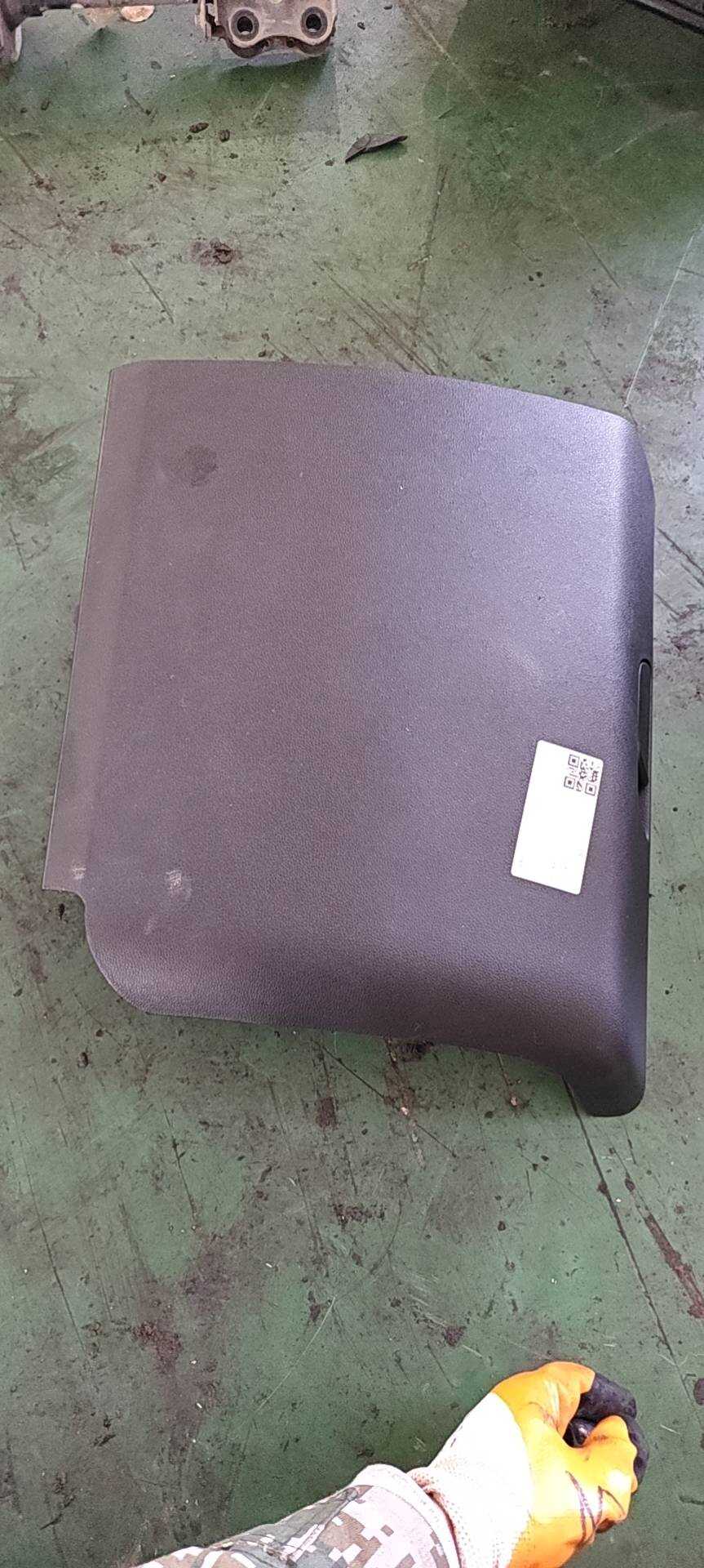 685009701RD005 仪表台杂物箱