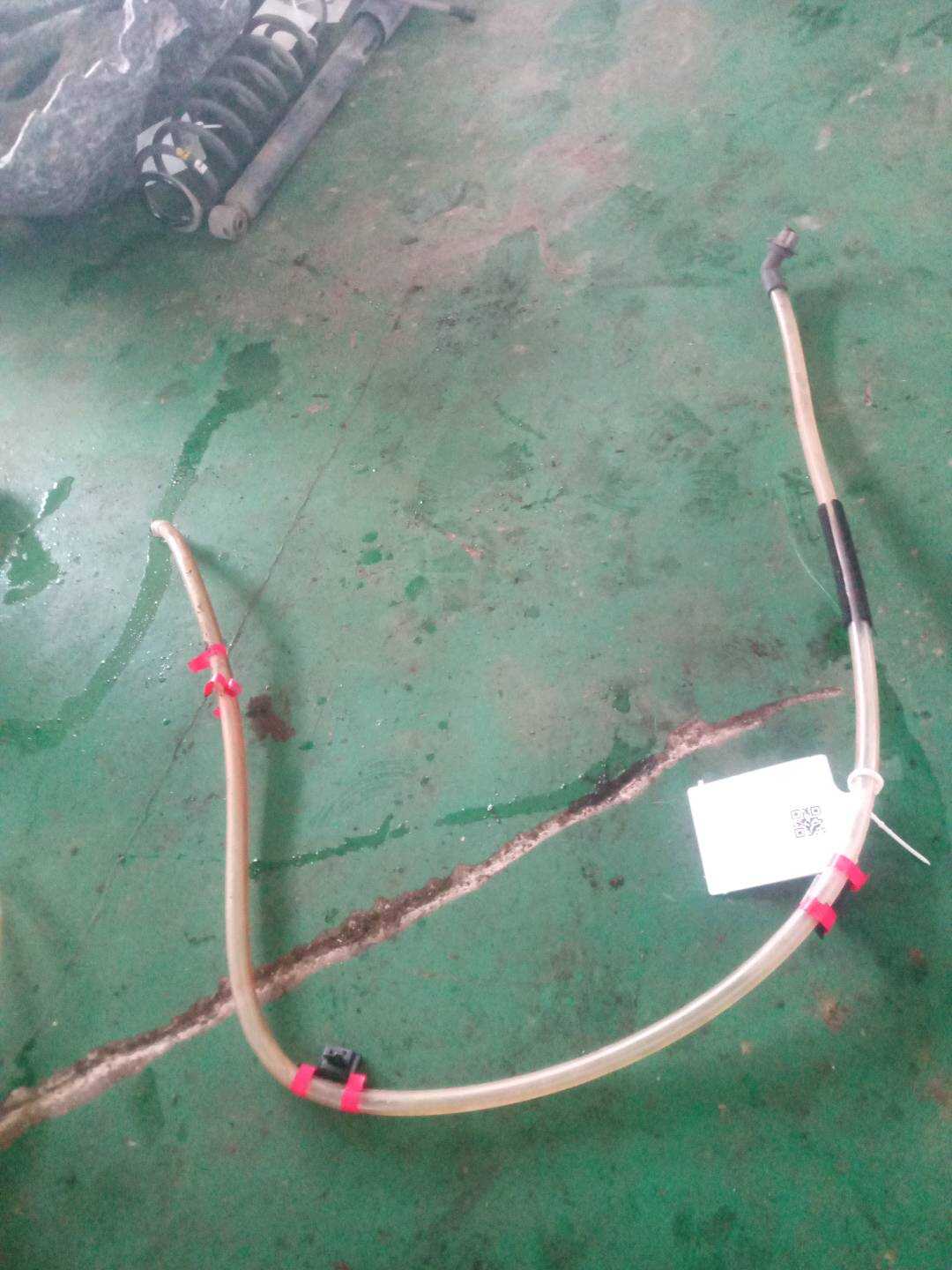 SC5703730A 左后水管组件