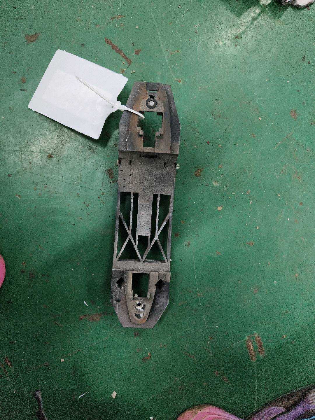 6205275XKZ16A Left Rear Door Outer Handle Frame