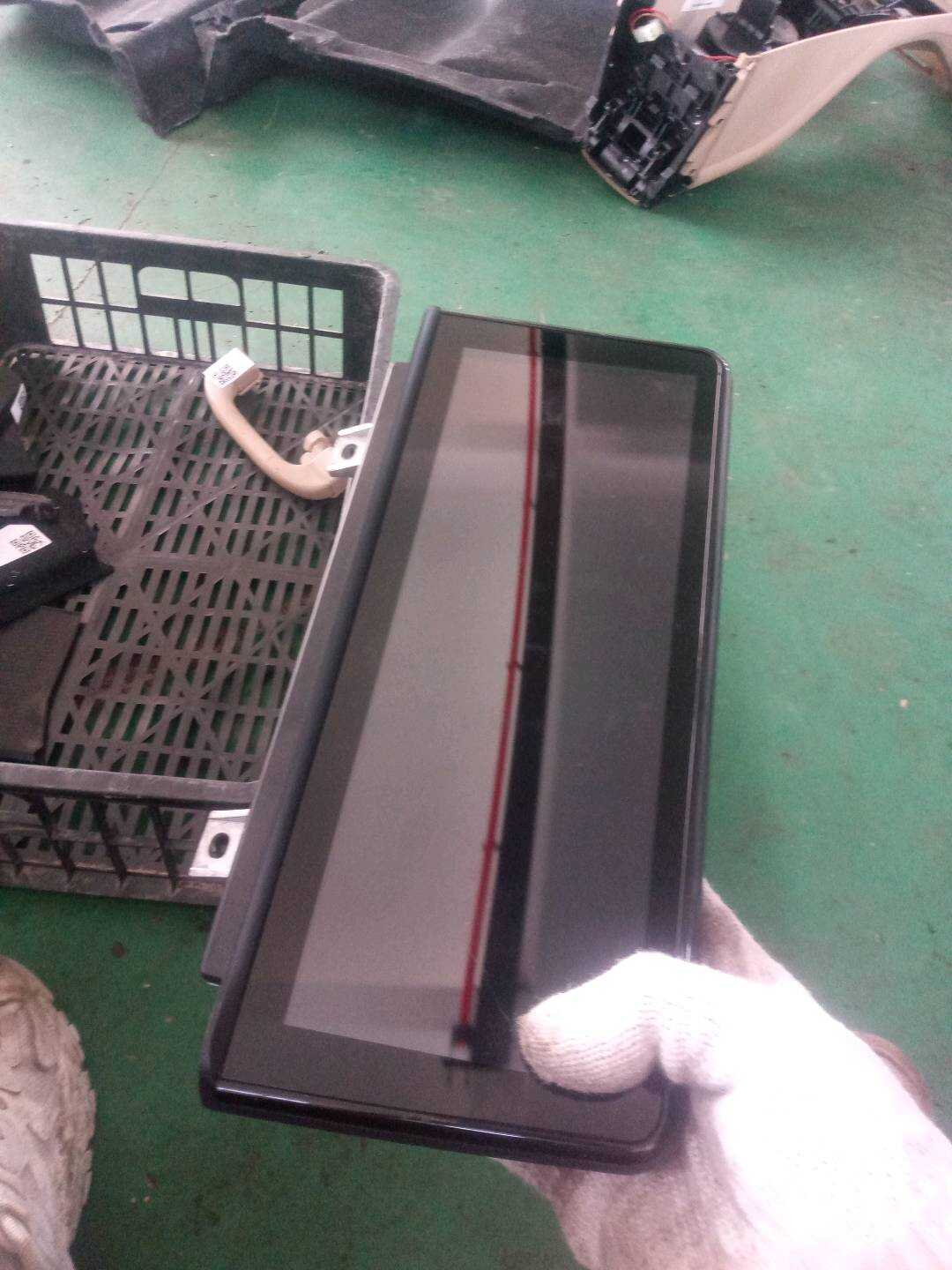 65509289585 仪表台中央显示器