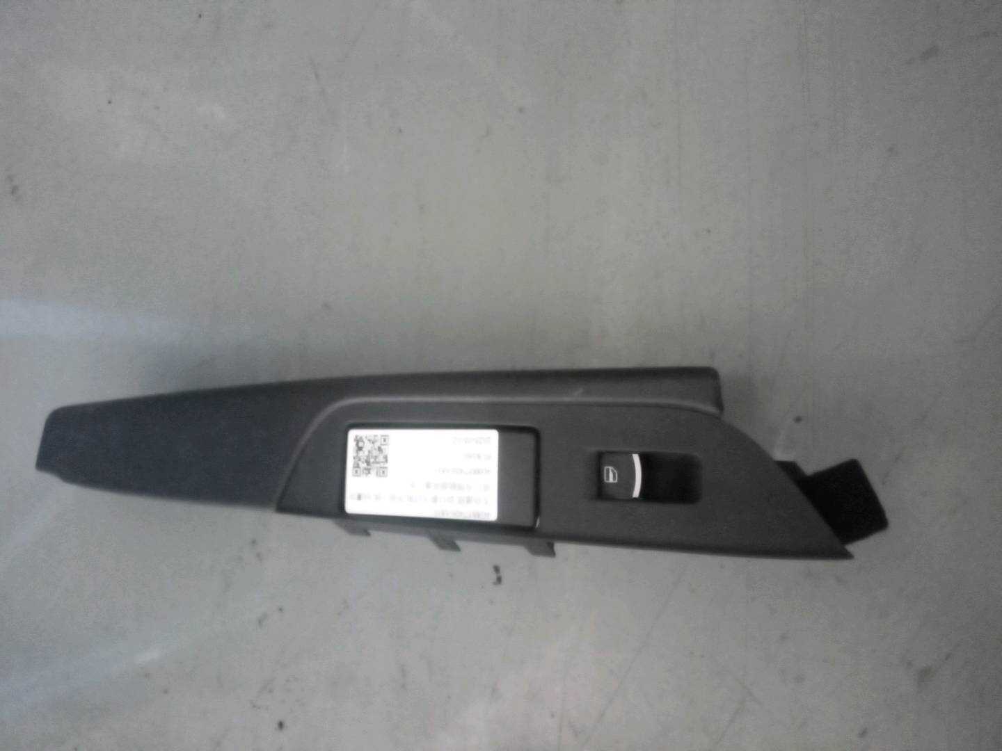 4G8857406A81U Rear Door Trim Panel Ashtray, Right