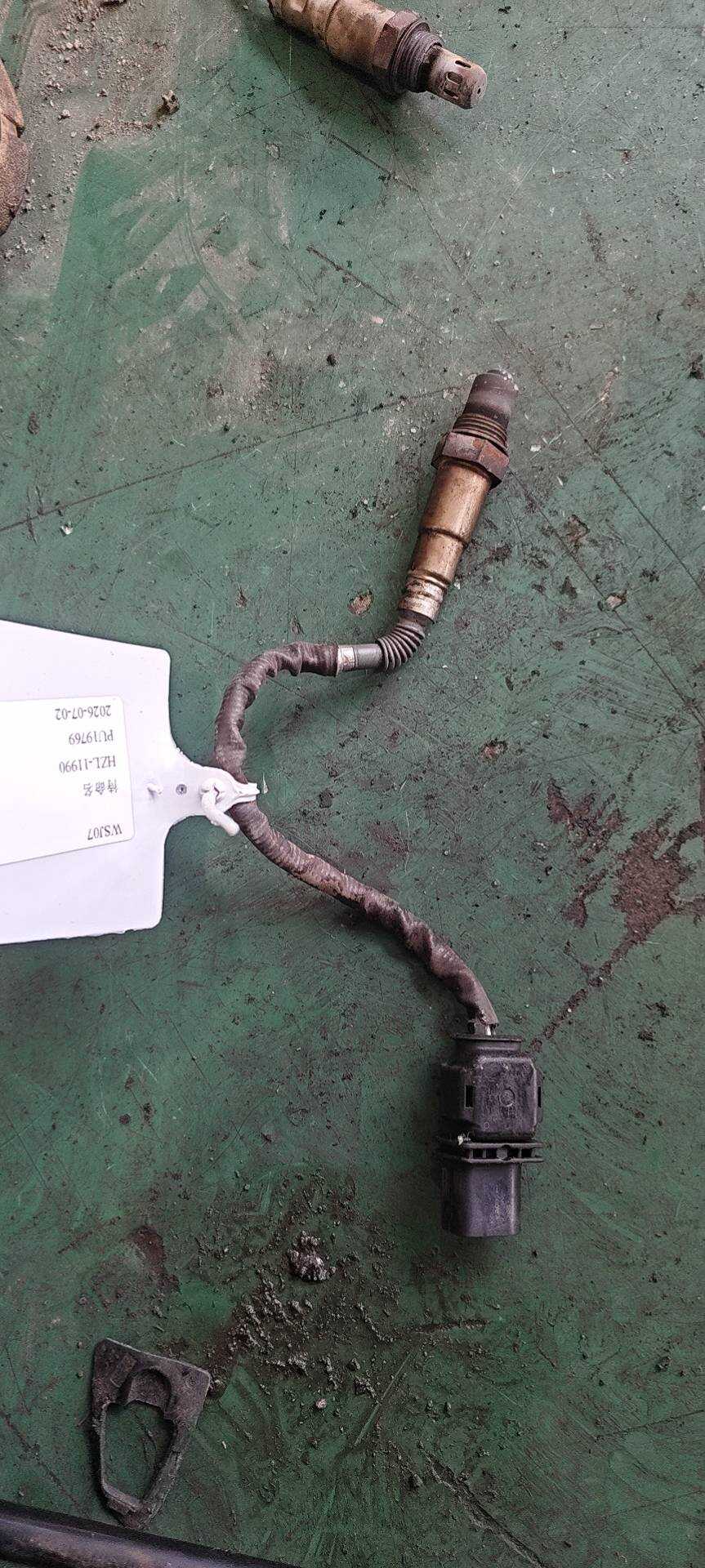 A0035426918 氧传感器（右前）