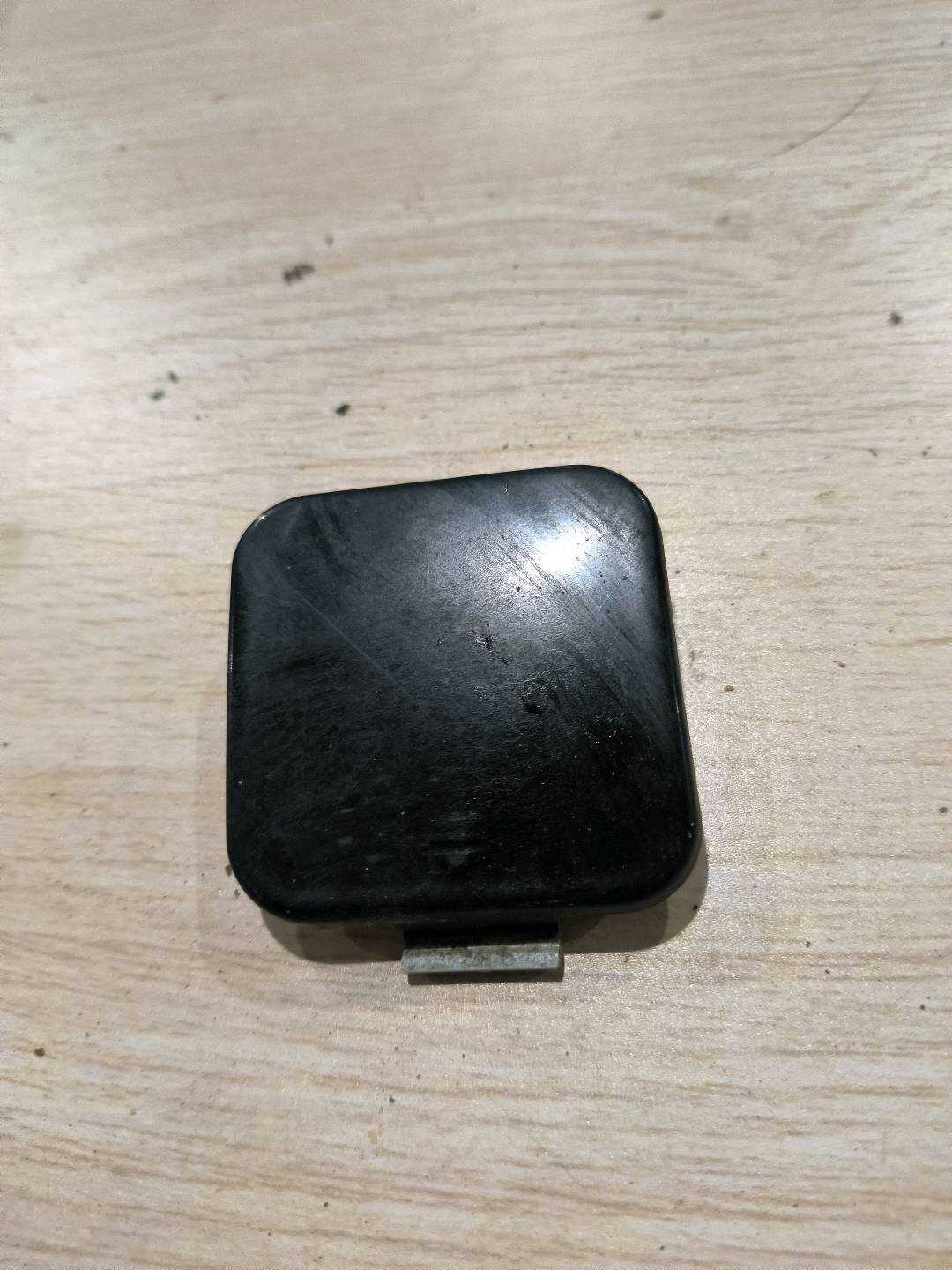 A22188503239197 后保险杠牵引钩盖板