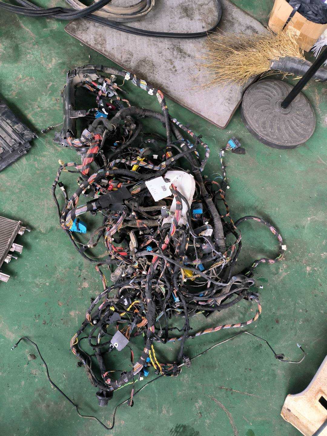 61112449461 车身线束