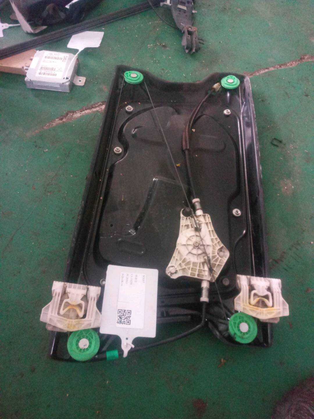 CUH500250 前门玻璃升降器总成(左)