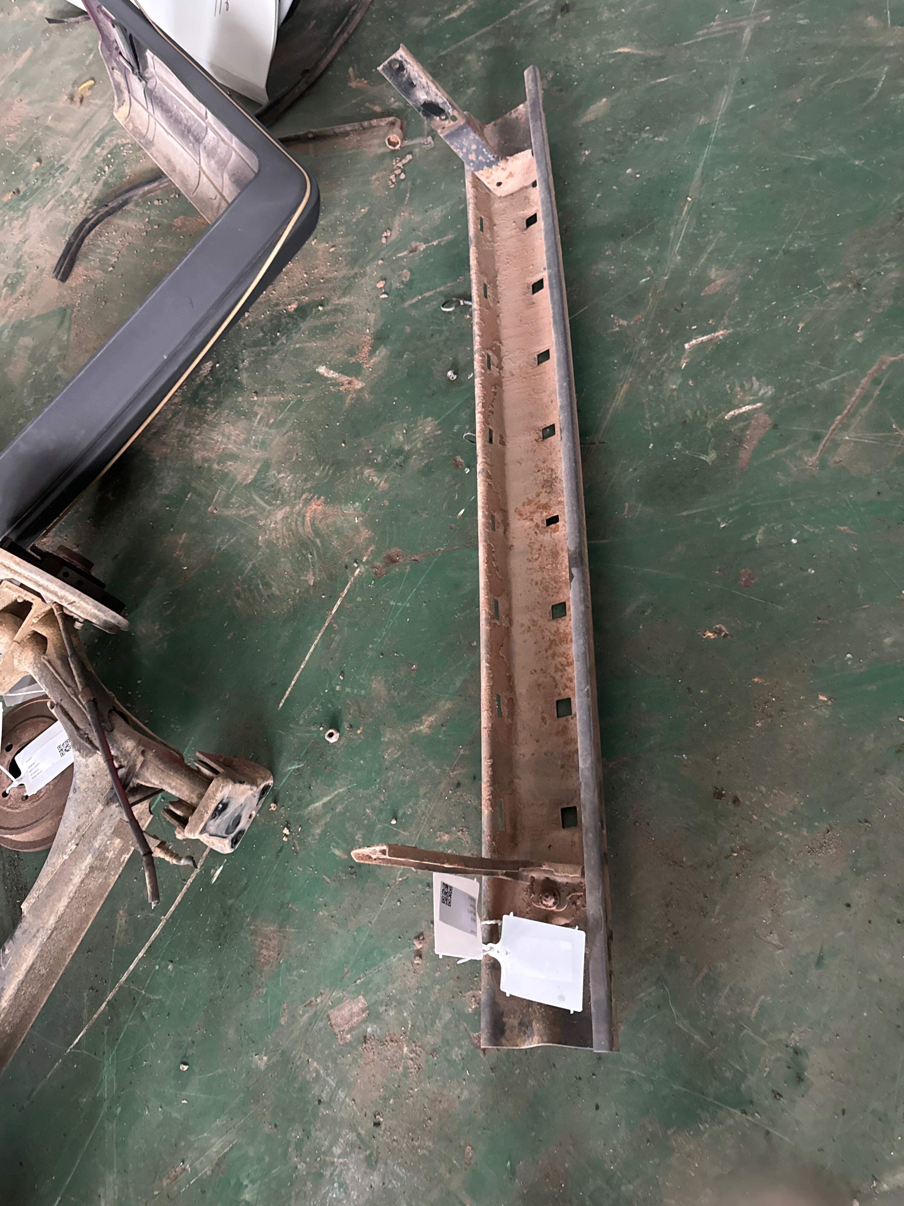 327807331 Rear Bumper Frame Bracket, Left