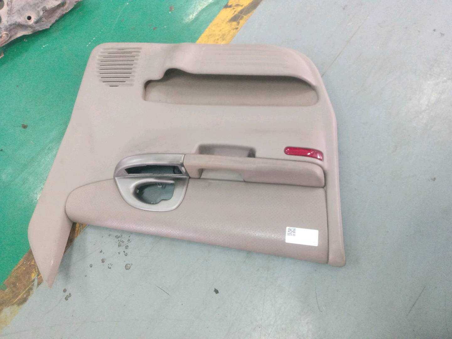 9030373 Front Door Trim Panel, Left