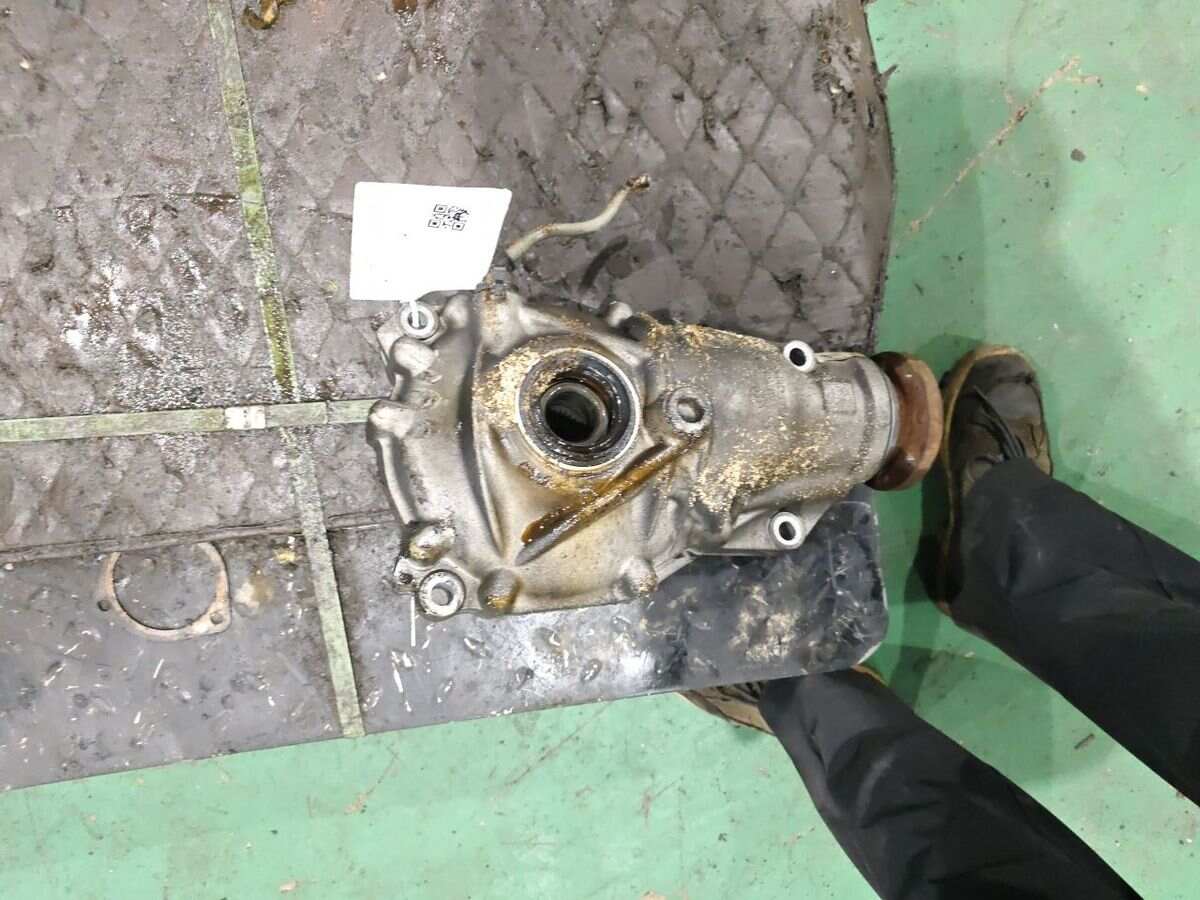 31508635862 Front Axle Differential