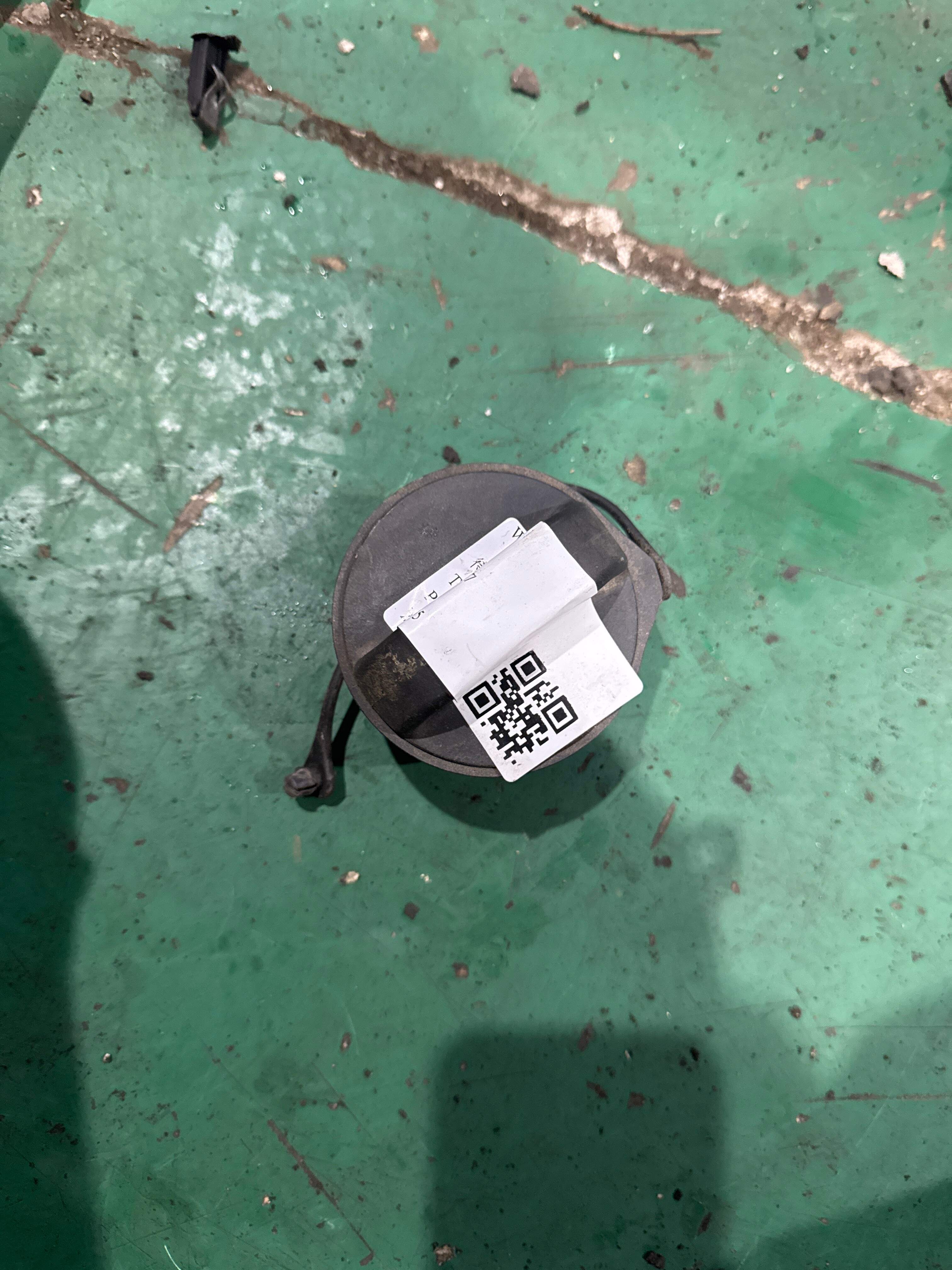 310100M000 燃油箱加油盖(内)