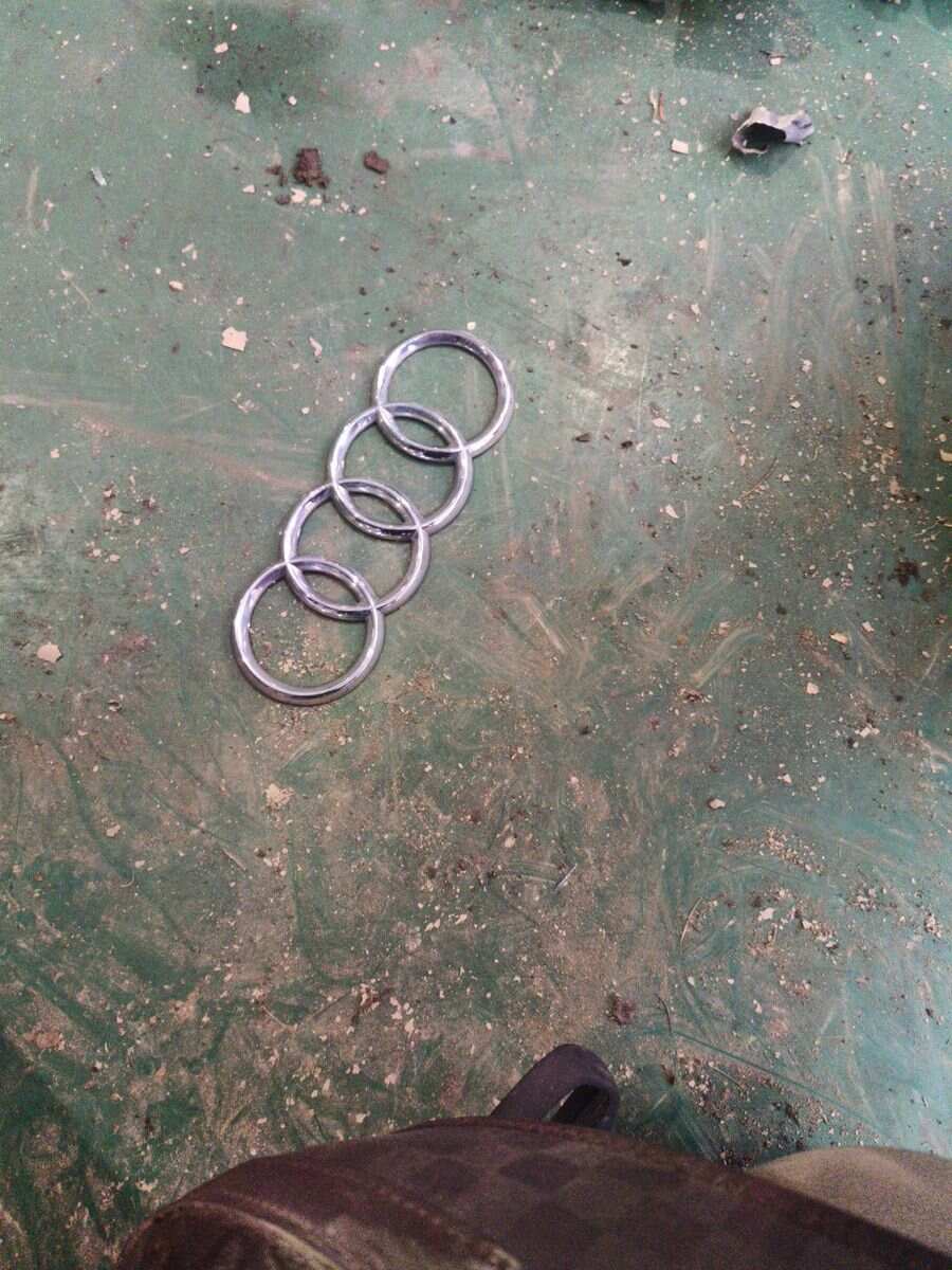 4F0853742 Trunk Lid Emblem