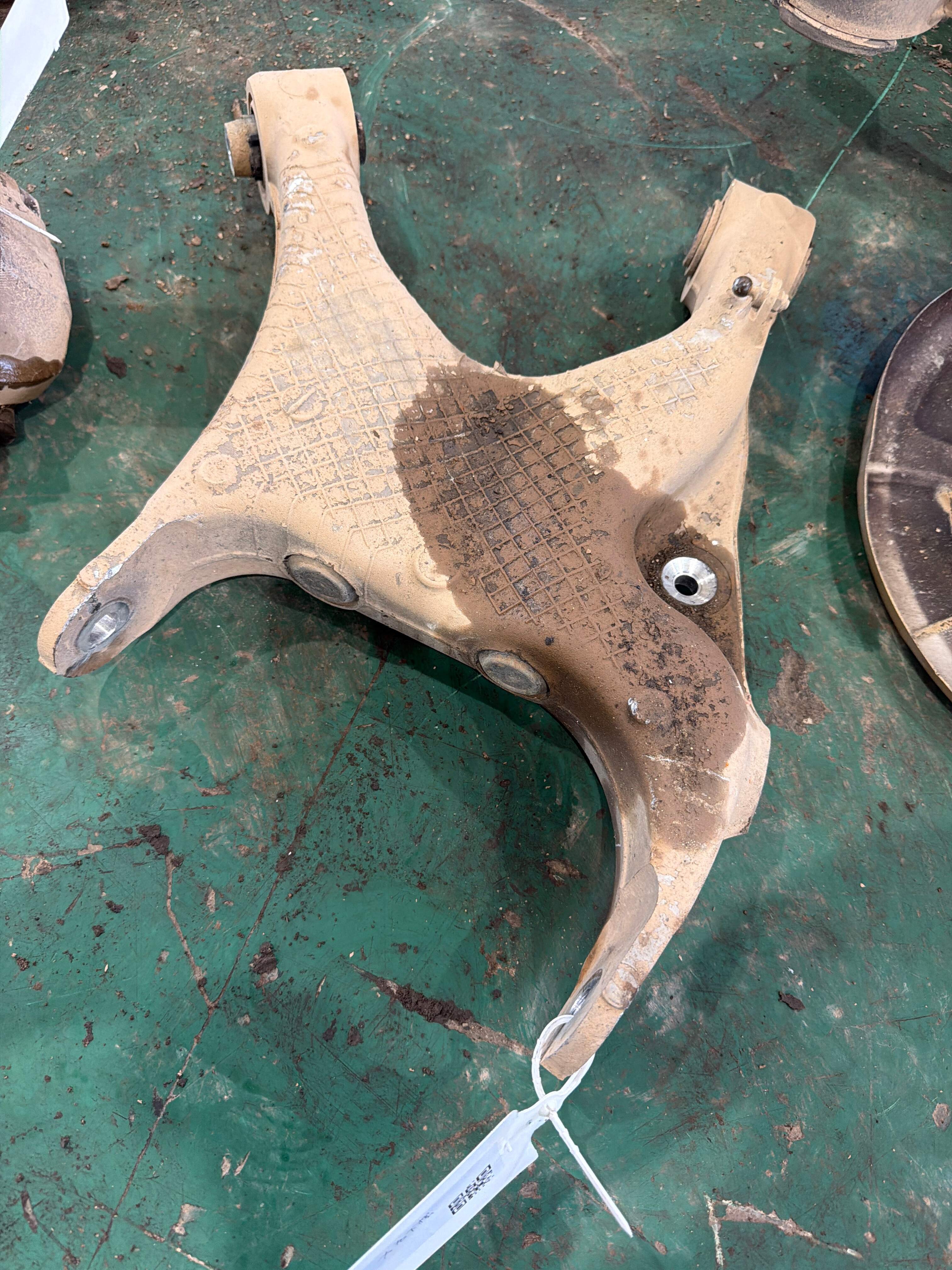 33326770951 Rear Lower Control Arm, Left