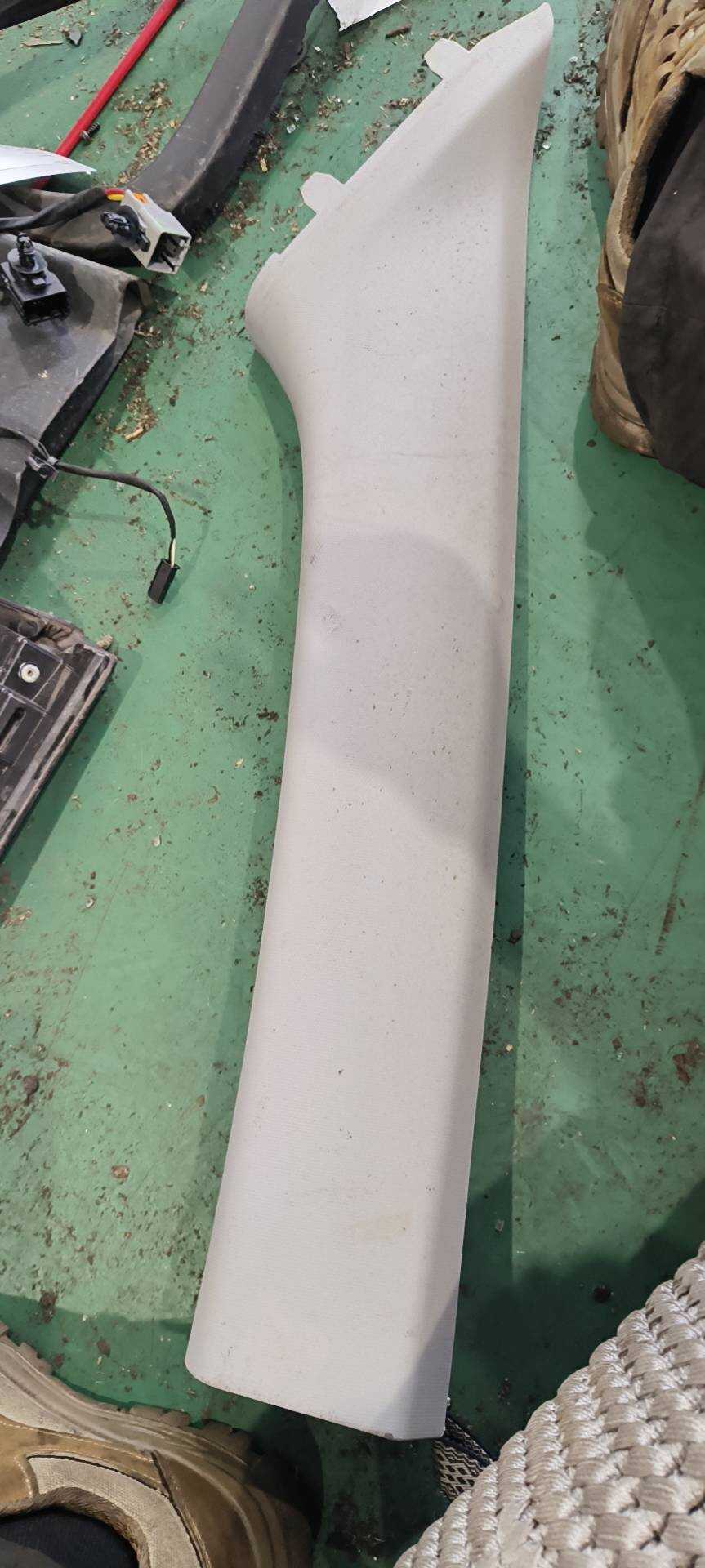 85545905 A-Pillar Inner Trim (Upper Right)