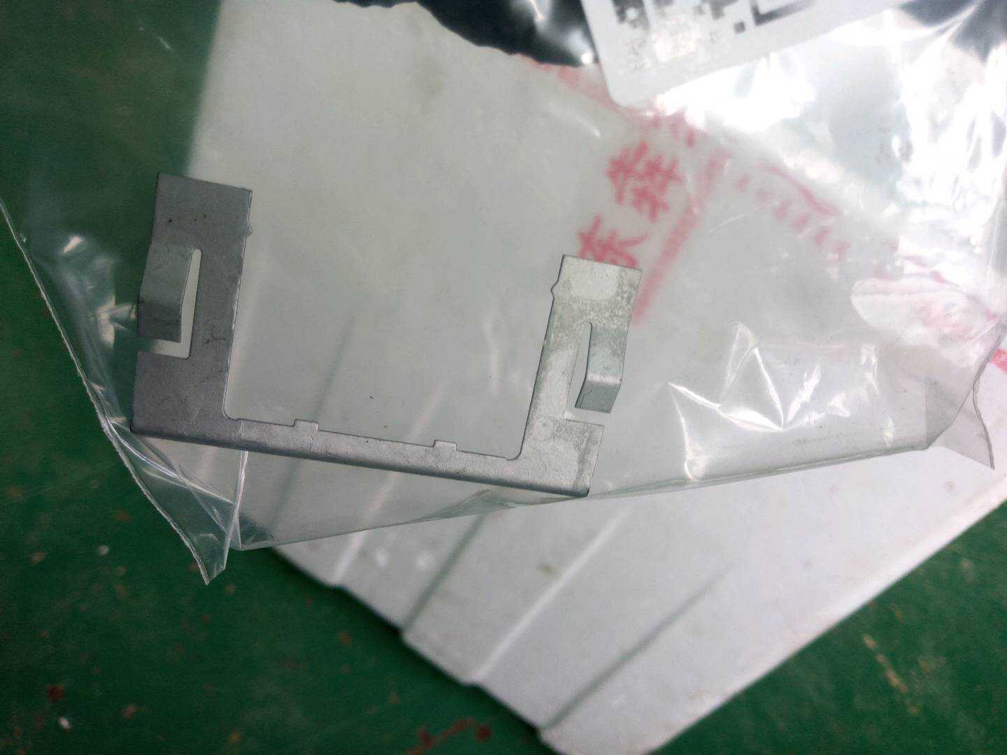 A0049911070 固定卡子