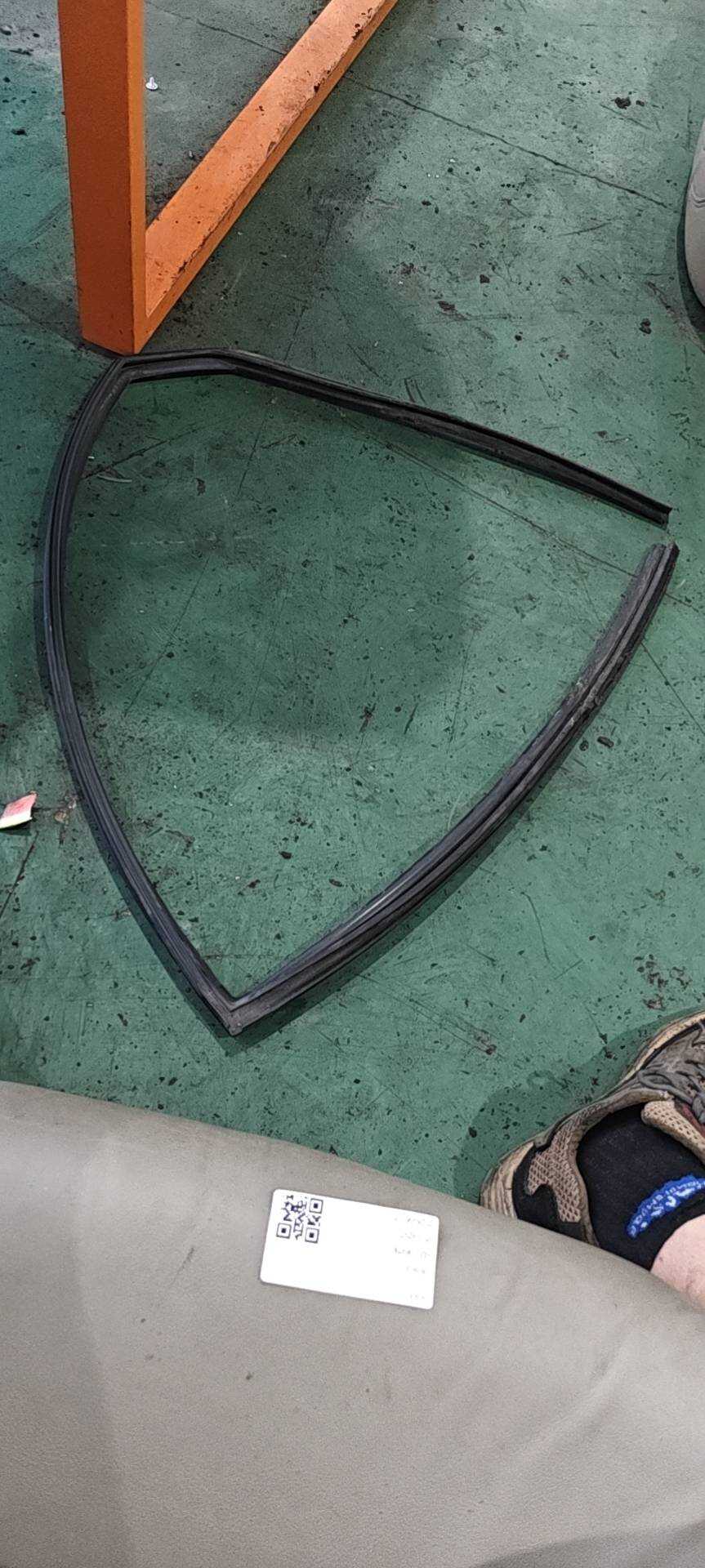 82331EW800 Rear Door Window Felt Channel, Left