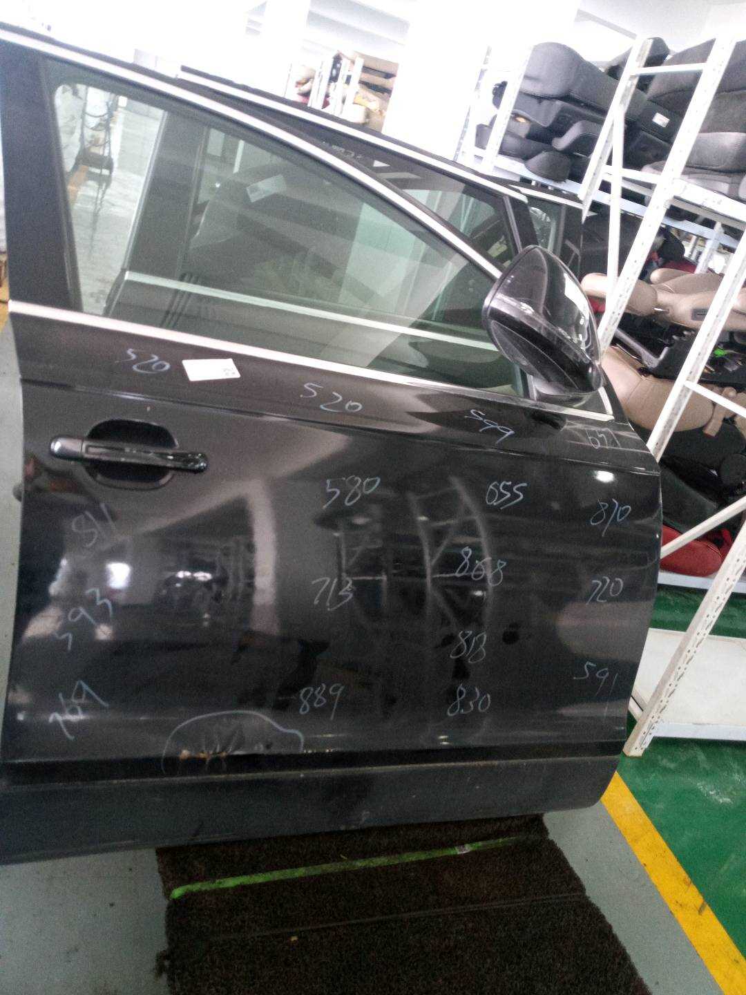 4L0831052A 前门壳(右)