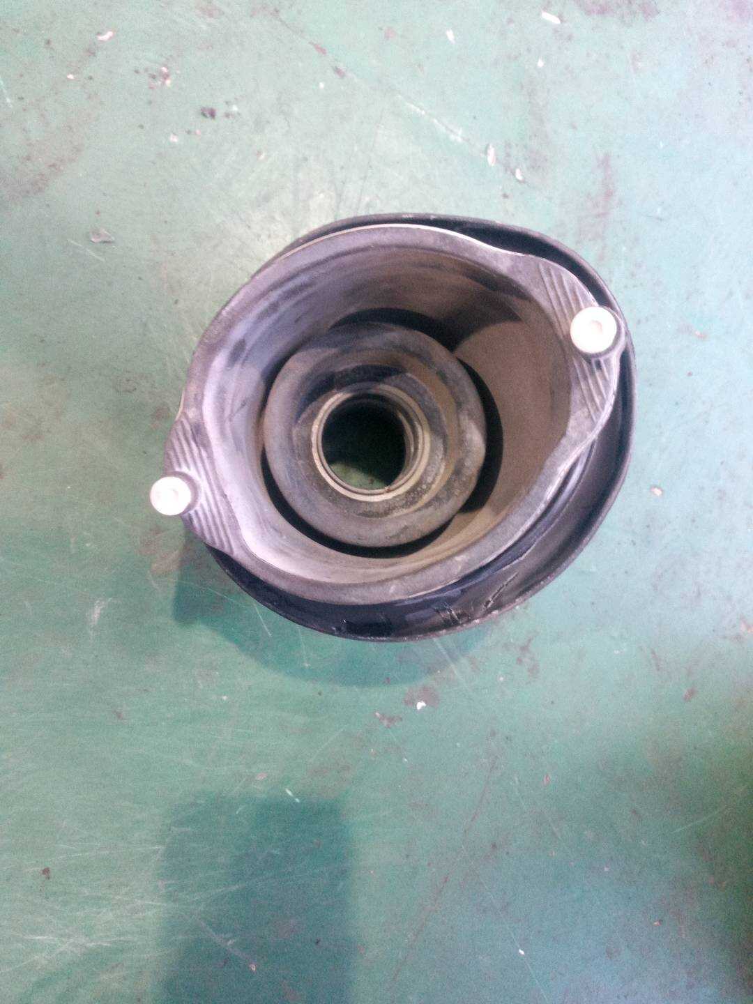 32306790366 Steering Column Dust Cover